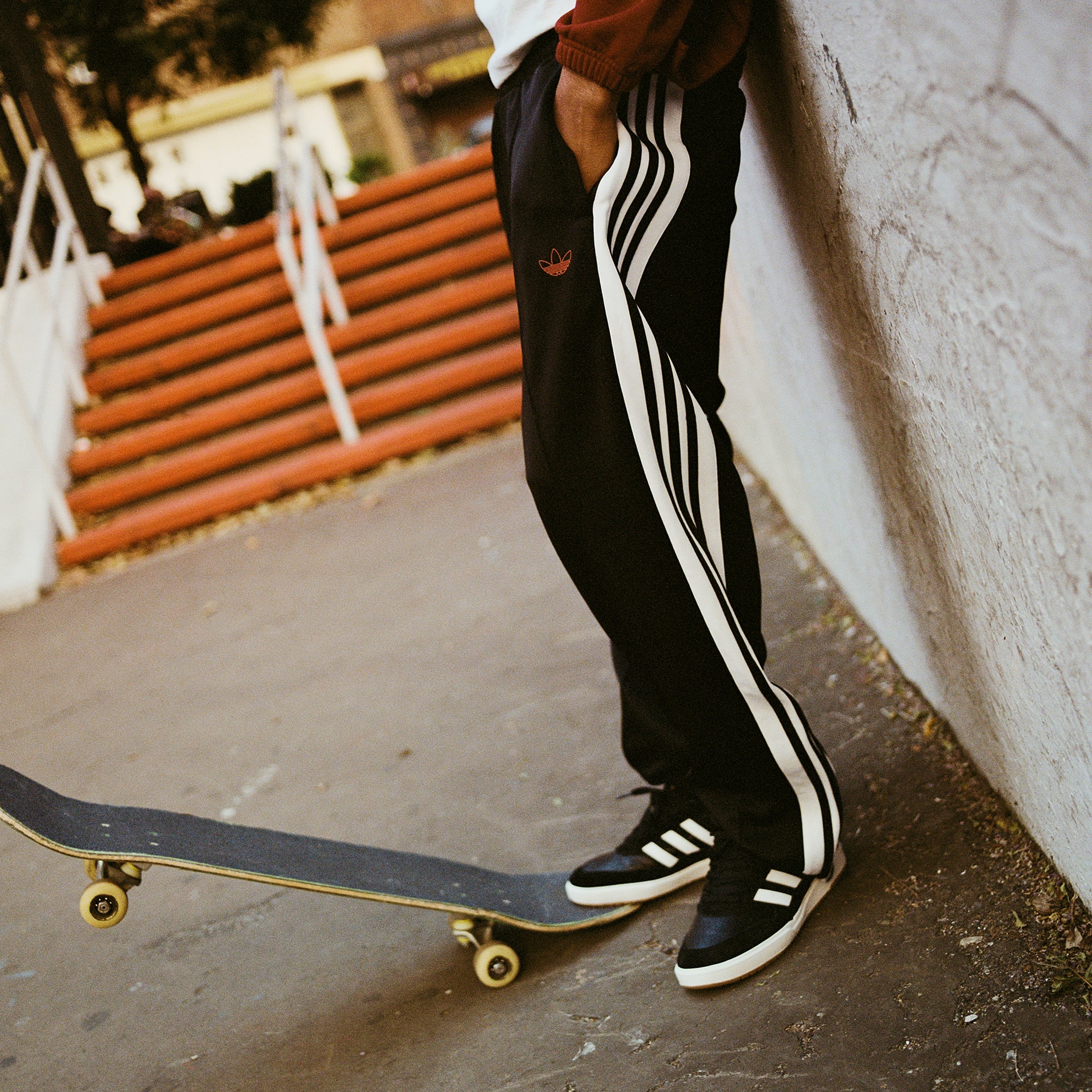 Adidas X Tyshawn Jones Track Pant Herren Trainingshosen Adidas Skateboarding