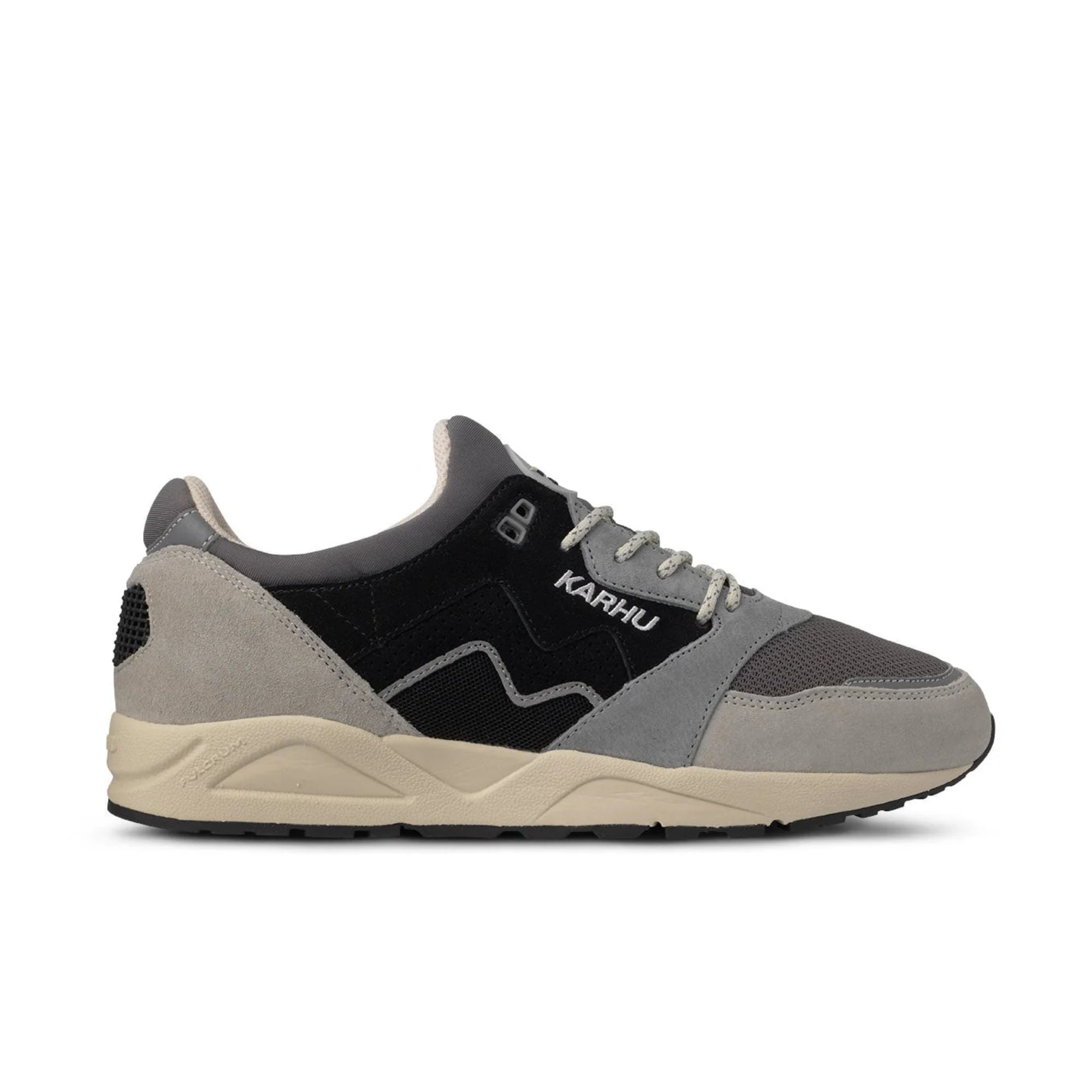 Karhu Aria 95 Schuhe Herren Sneakers Karhu