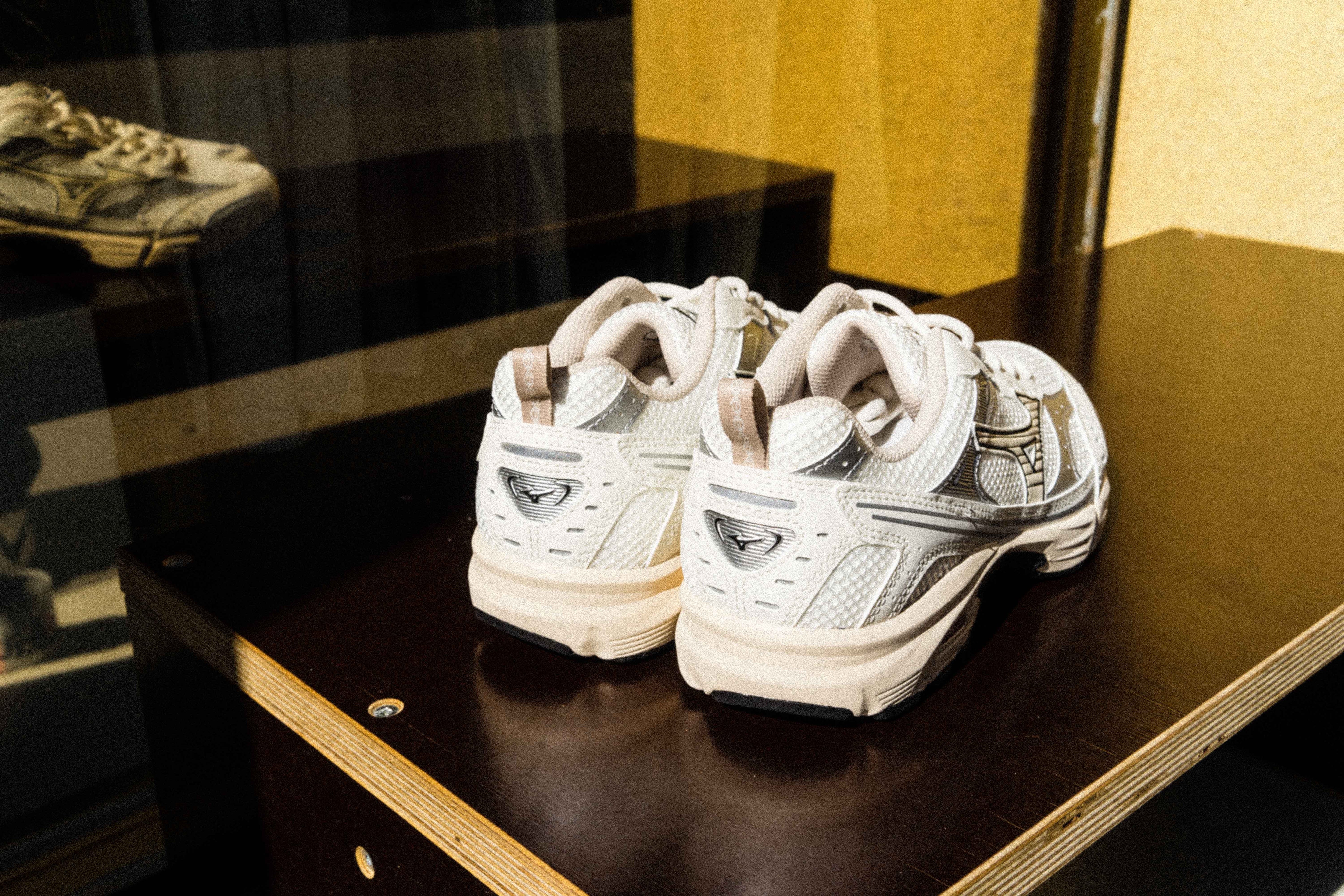 Mizuno MXR Retro Sneaker Damen Sneaker Mizuno