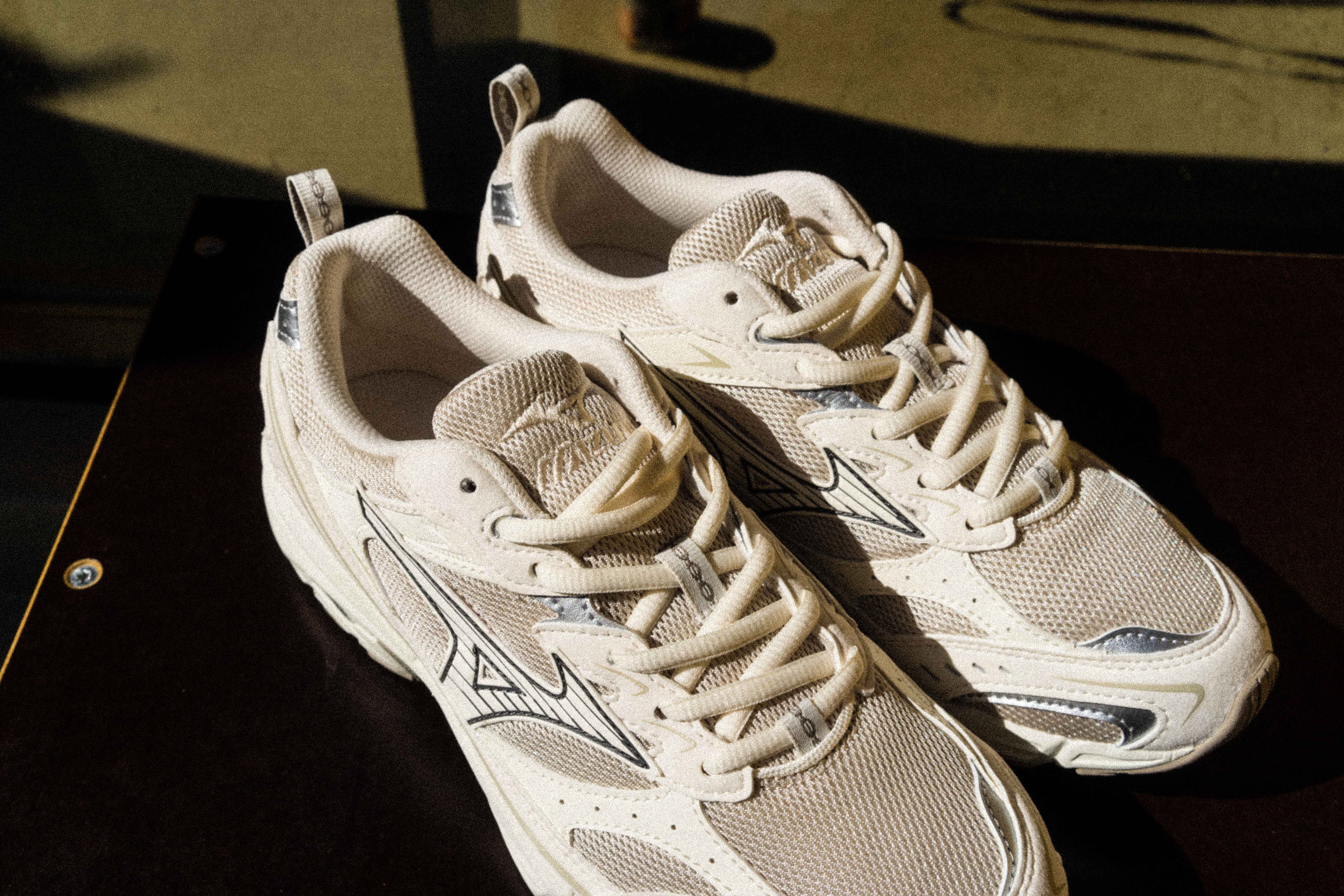 Mizuno MXR Suede Sneaker Damen Sneaker Mizuno