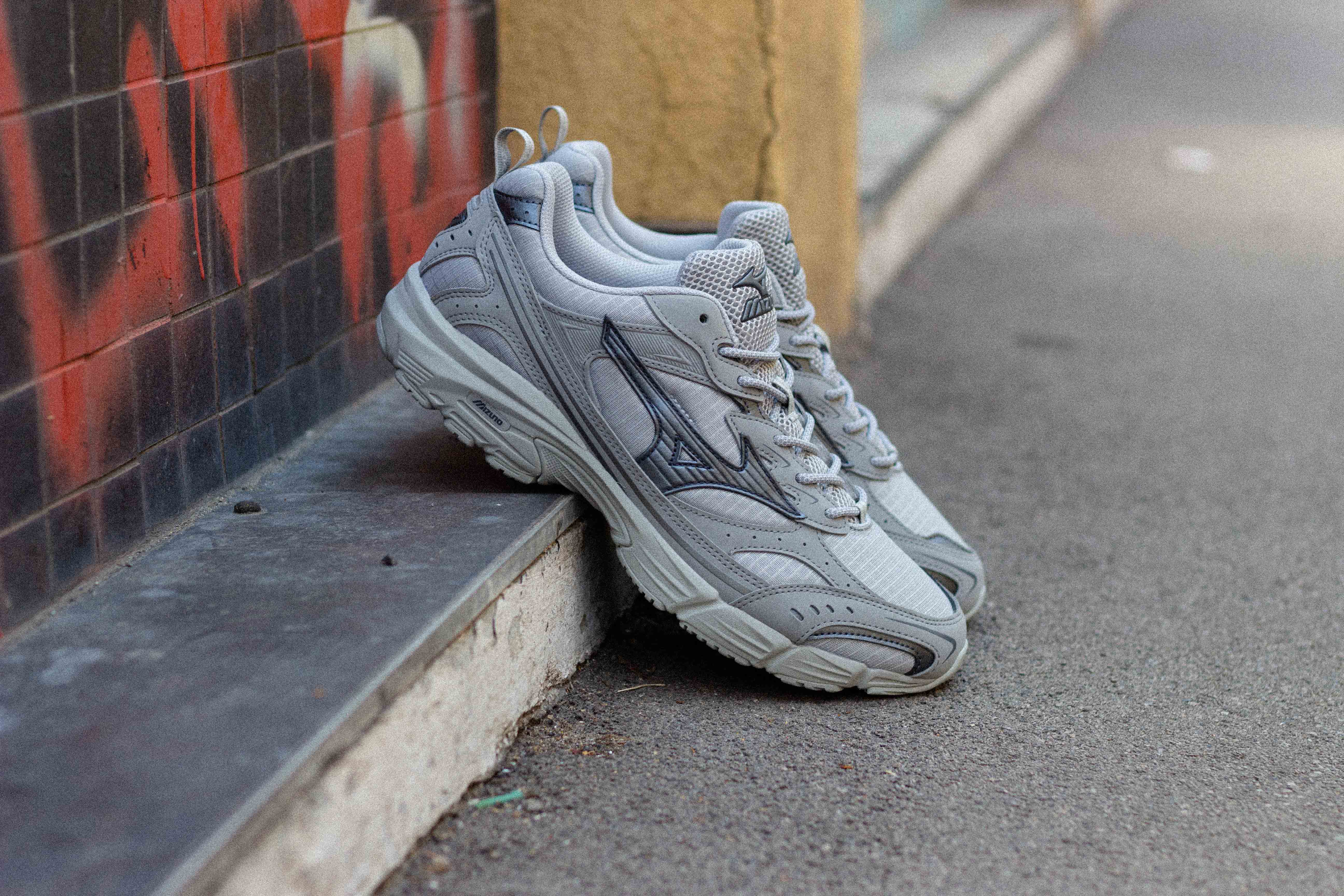 Mizuno MXR Tech Sneaker Herren Sneakers Mizuno