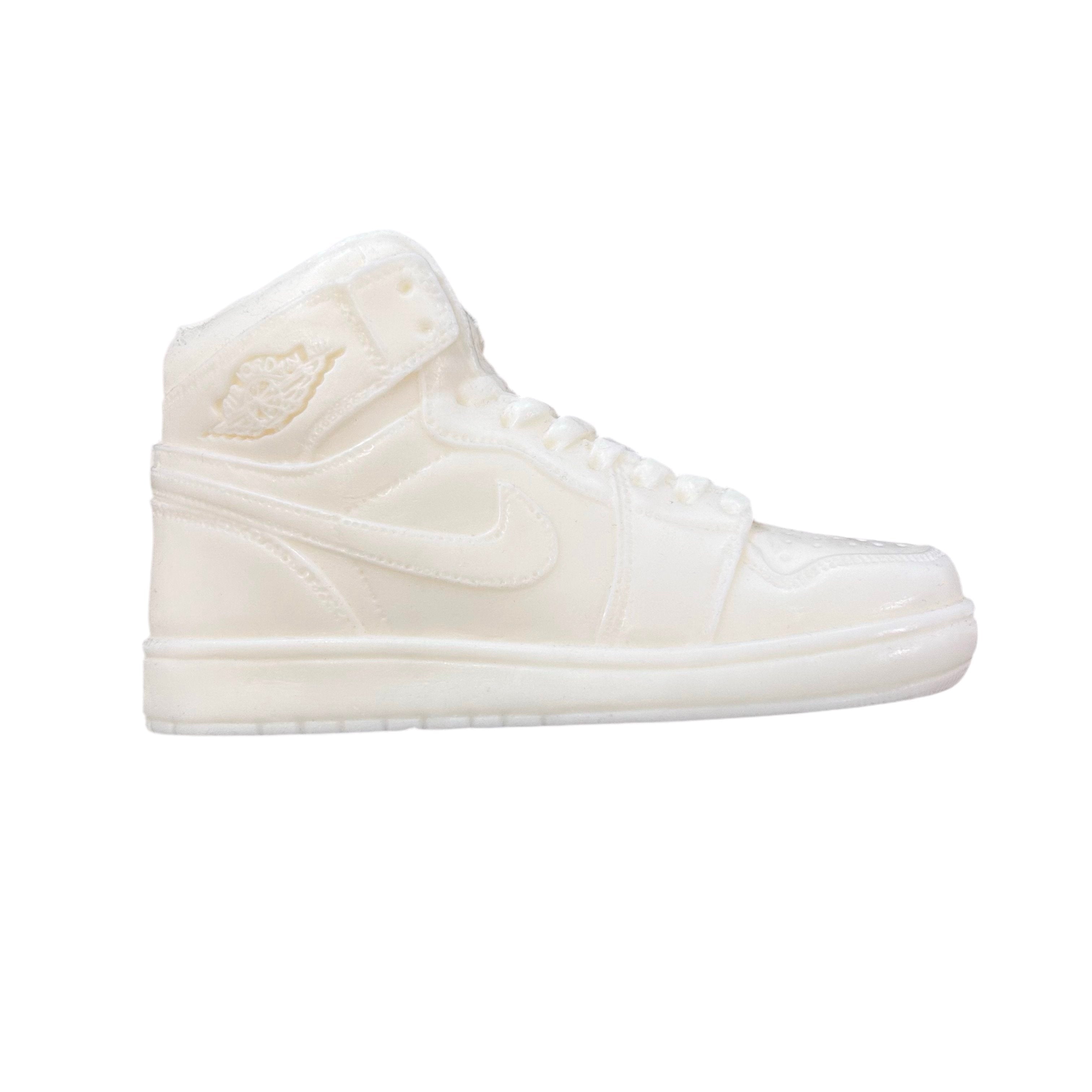 Nike Air Jordan I Duftkerze "Dark Honey/Tobacco" - Big Duftkerzen MAKAGI Studio