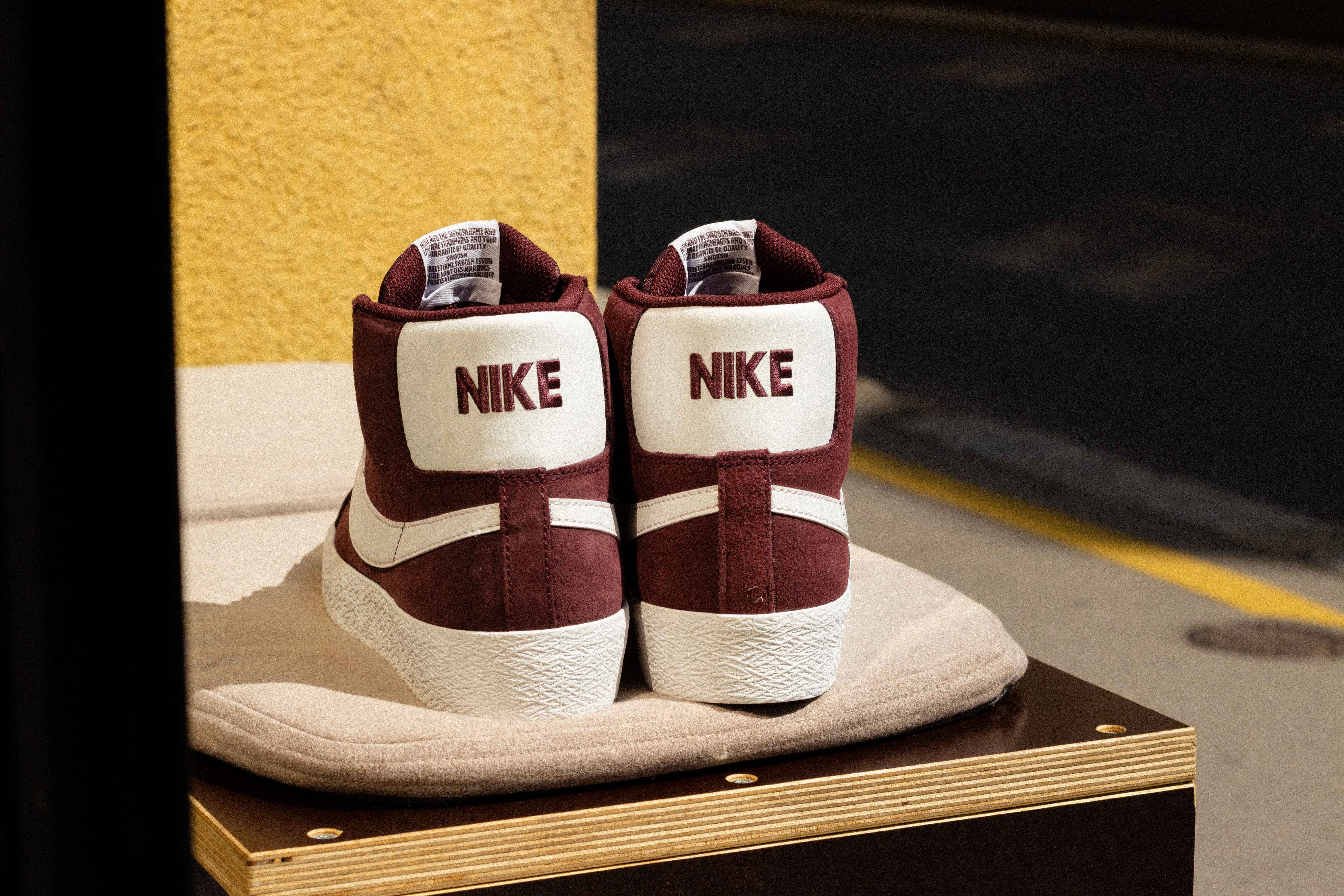 Nike SB Blazer Mid Skate Schuhe Herren Skate-Sneakers Nike Skateboarding