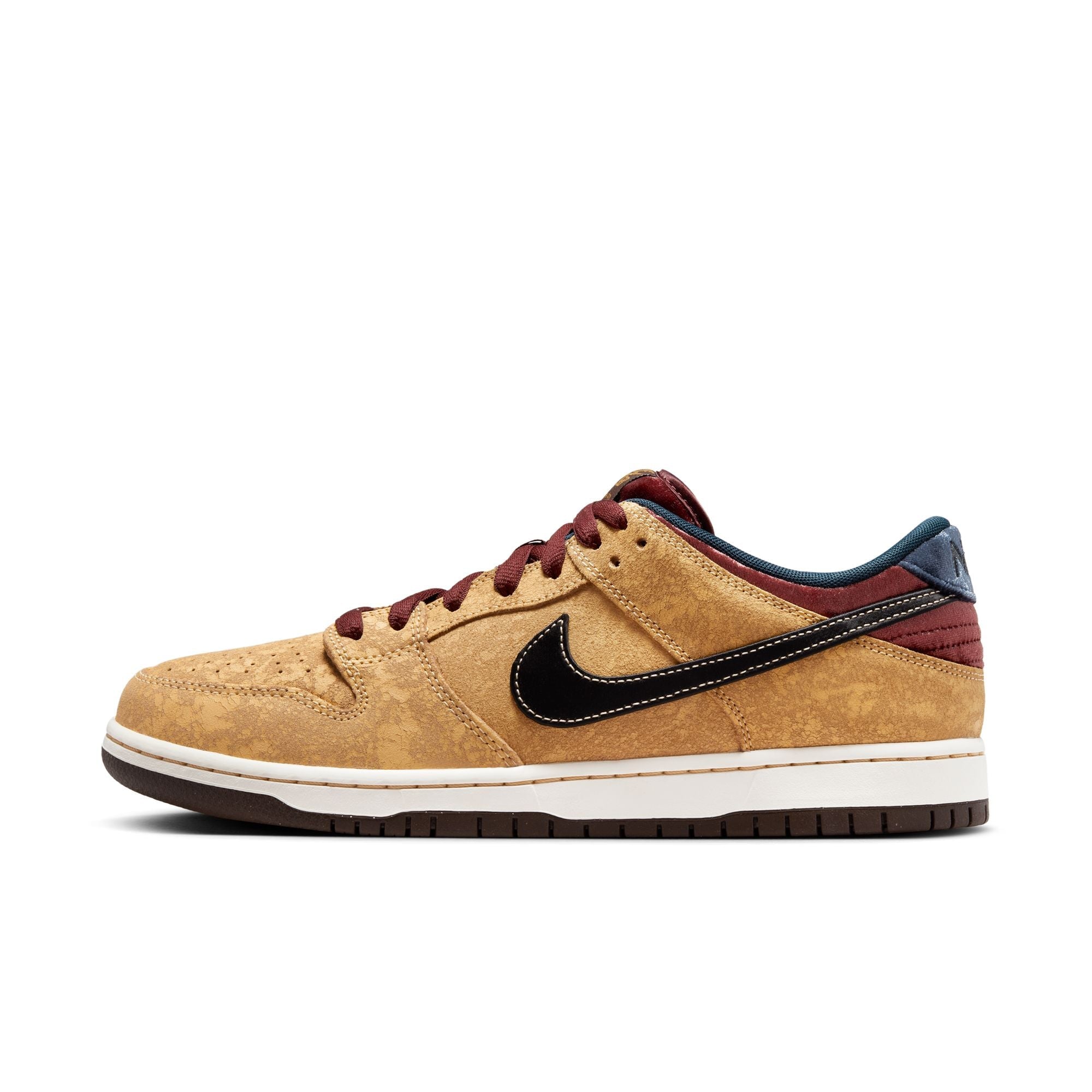 Nike SB Dunk Low City of Cinema Schuhe Skate-Sneakers Nike Skateboarding