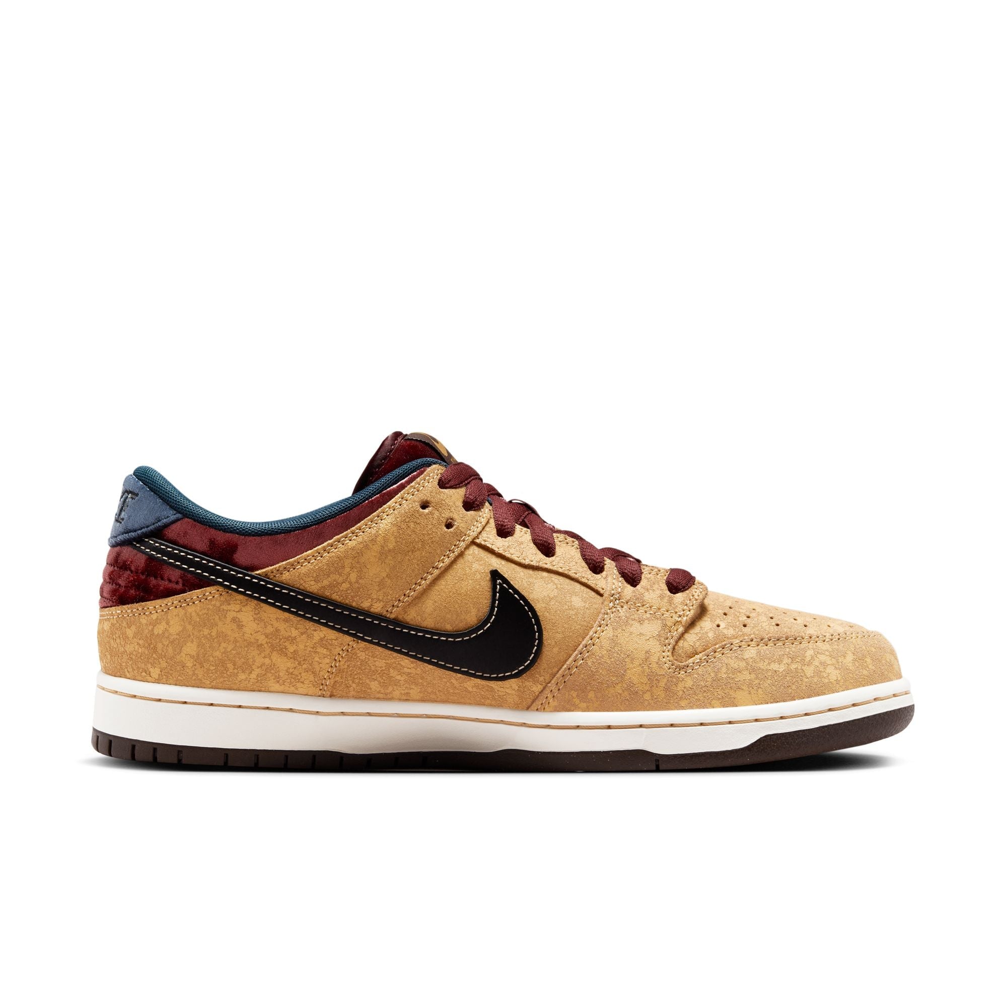 Nike SB Dunk Low City of Cinema Schuhe Skate-Sneakers Nike Skateboarding