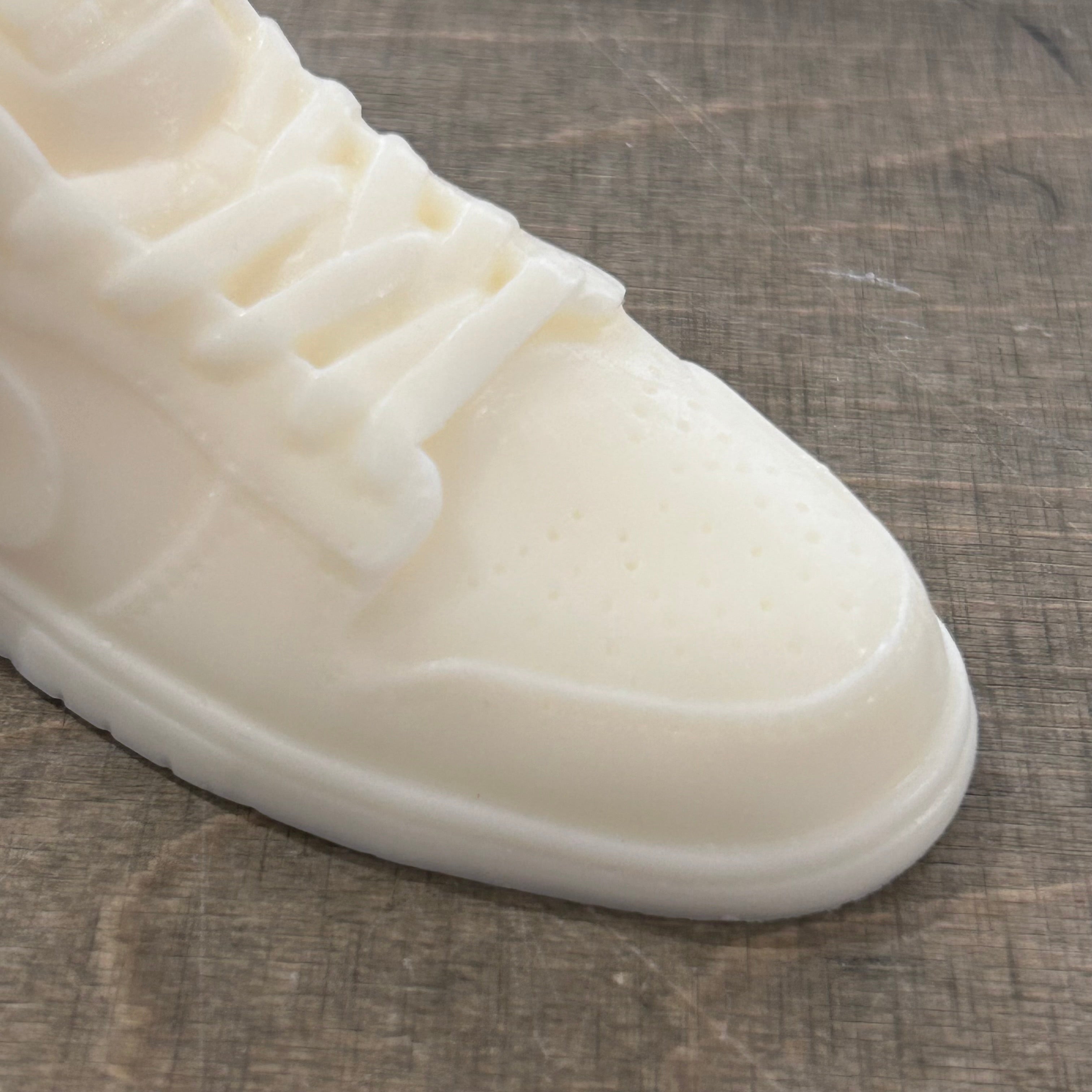 Nike SB Dunk Low Duftkerze "Lime Basil/Mandarine" - Small Duftkerzen MAKAGI Studio