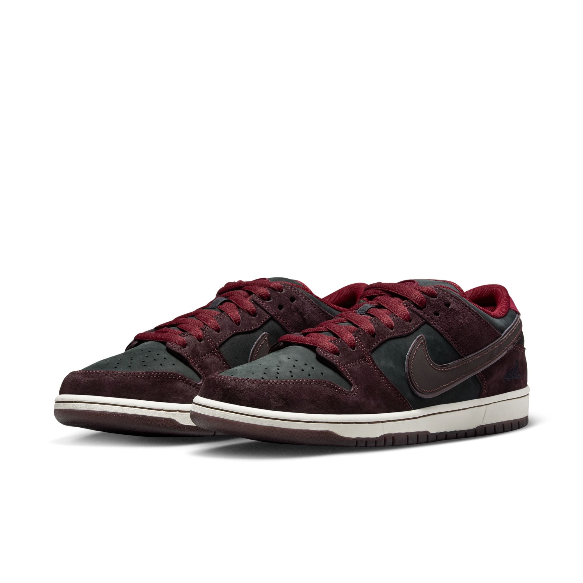 Nike SB Dunk Low Pro "Riot Skateshop" Skate Schuhe Unisex Skate-Sneakers Nike Skateboarding