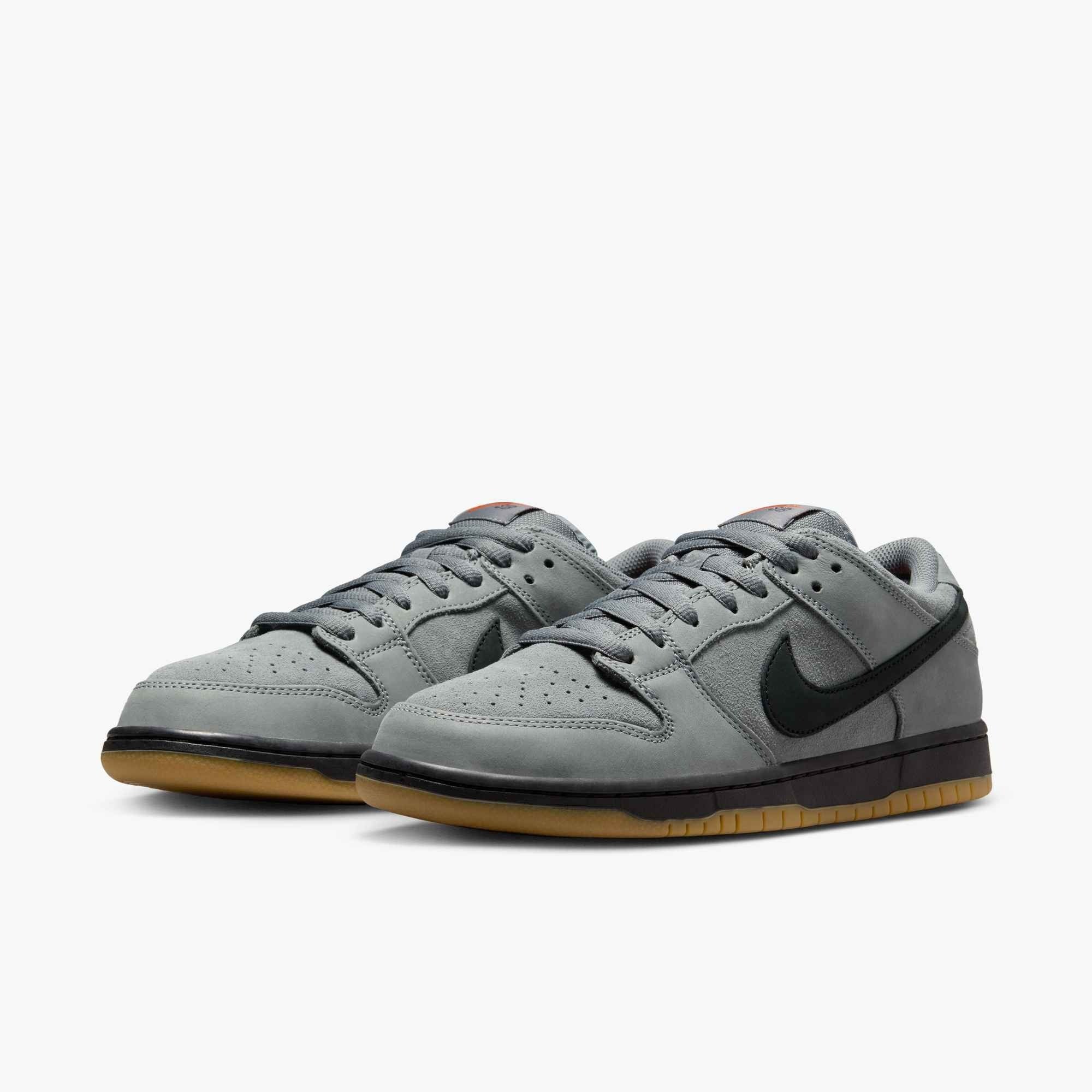 Nike SB Dunk Low Pro Skate Schuhe Herren Skate-Sneakers Nike Skateboarding