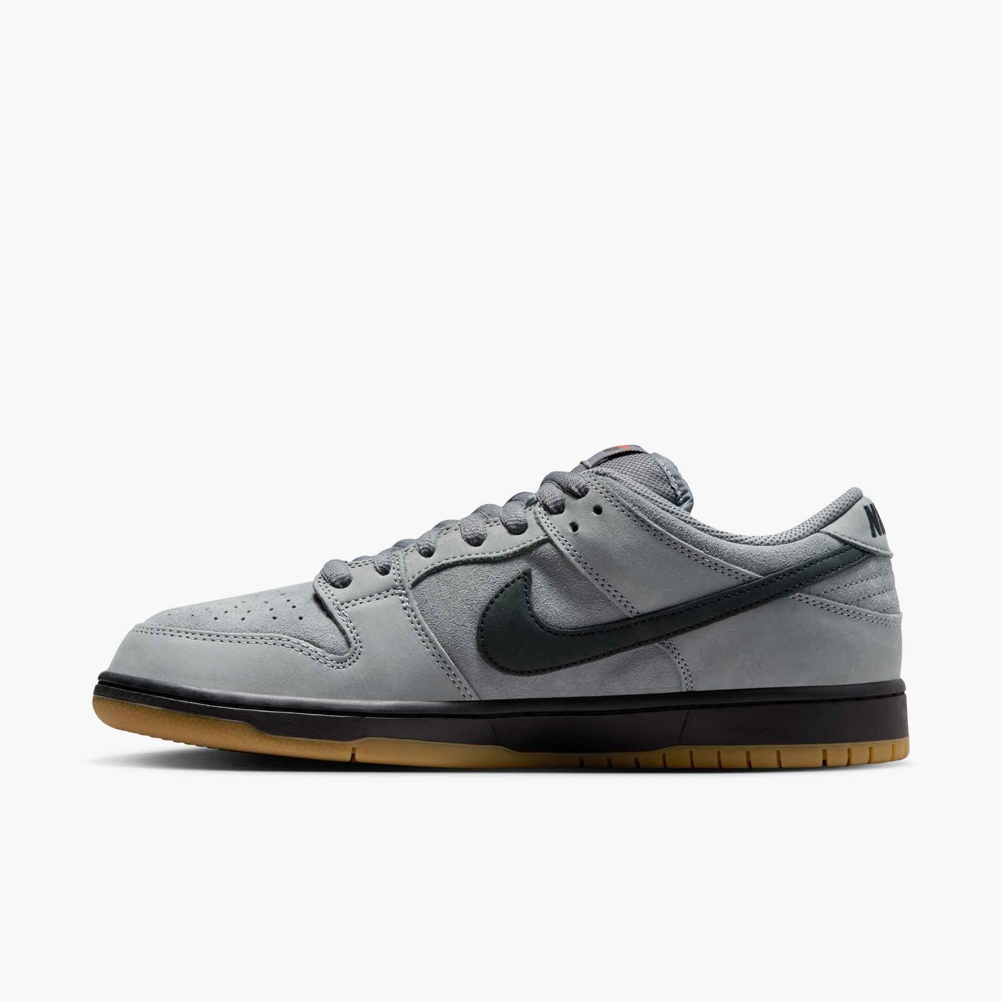 Nike SB Dunk Low Pro Skate Schuhe Herren Skate-Sneakers Nike Skateboarding