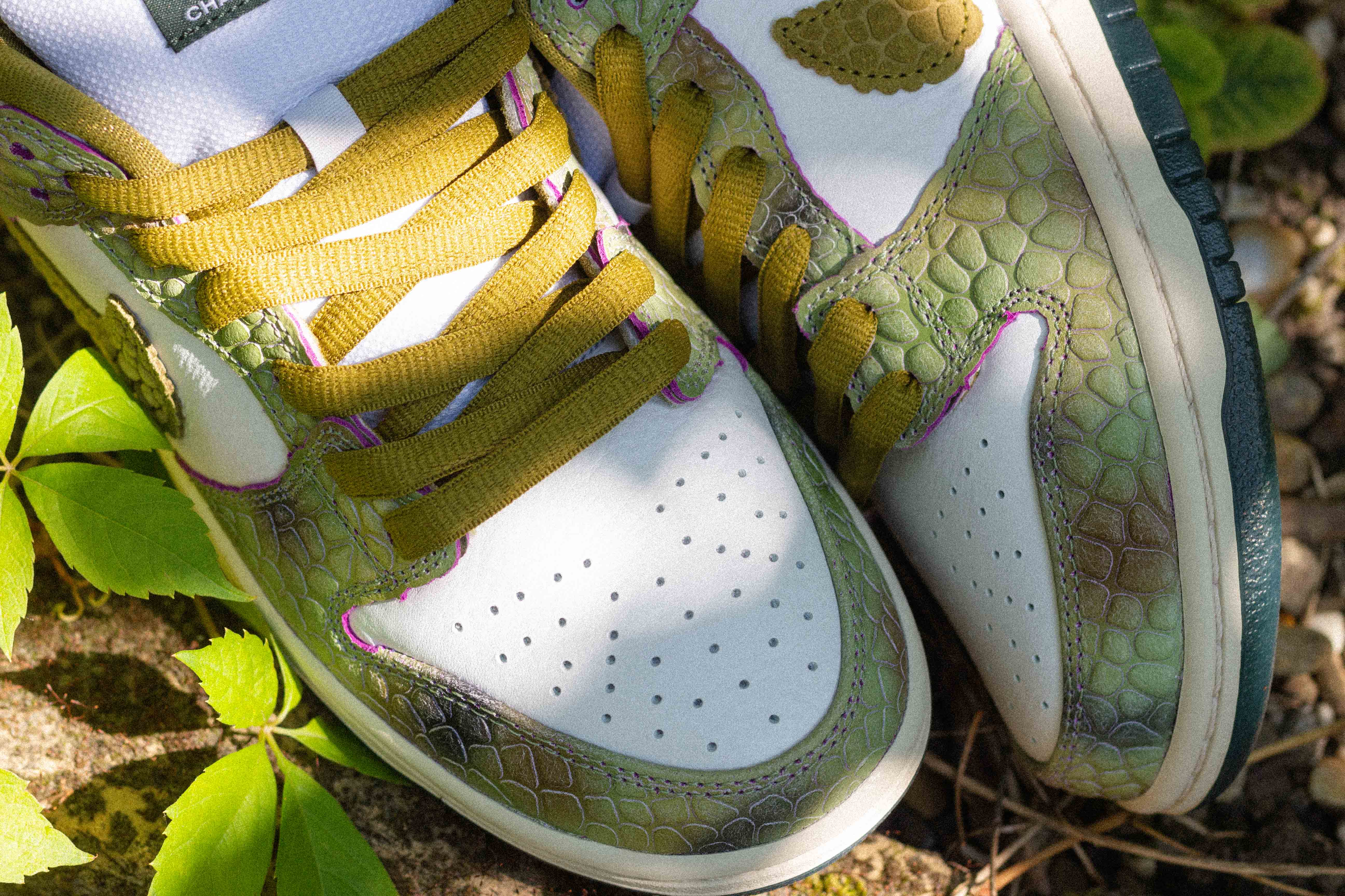 Nike SB Dunk Low Pro x Alexis Sablone "Chameleon" Skate Schuhe Unisex Skate-Sneakers Nike Skateboarding