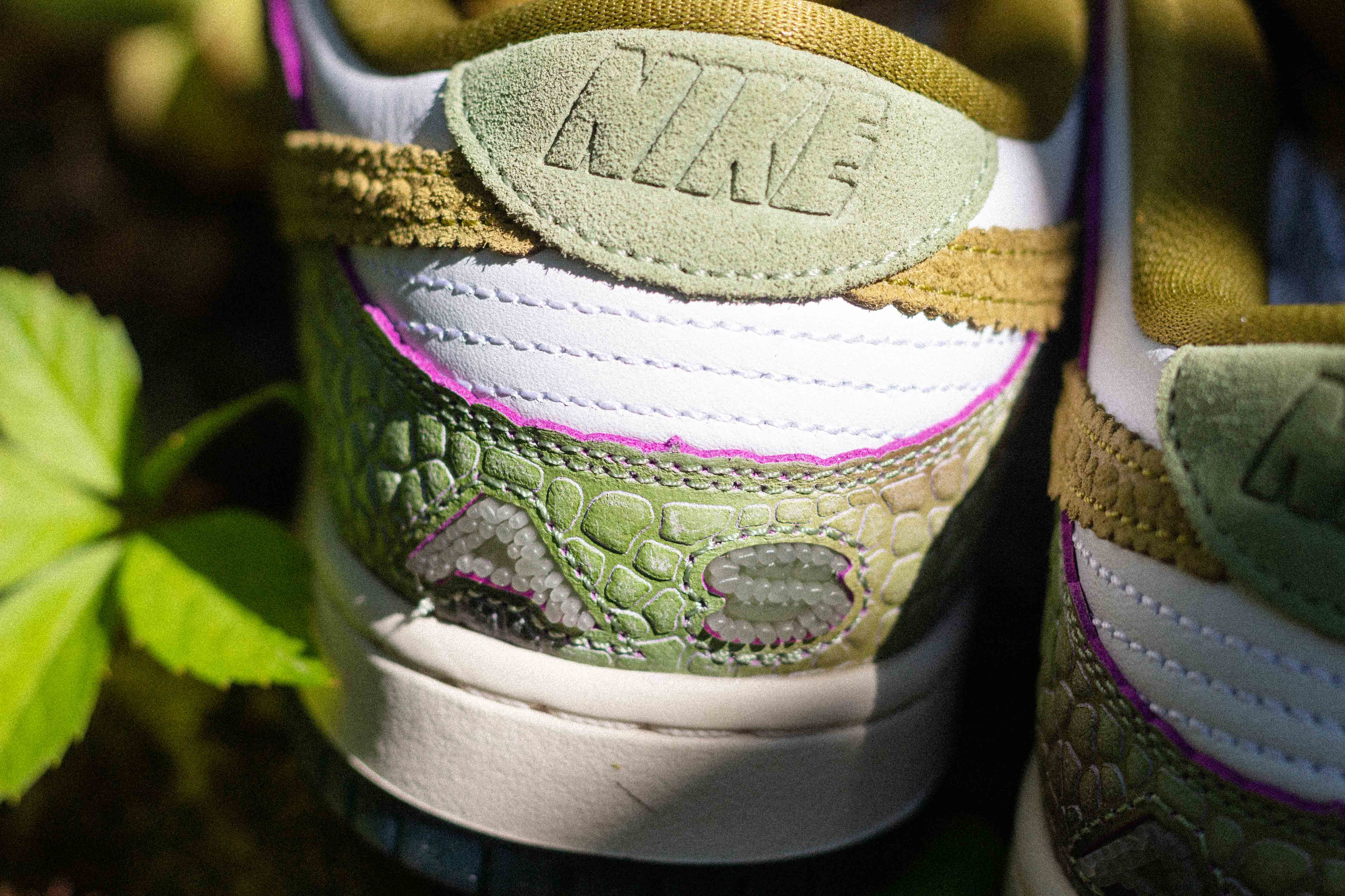 Nike SB Dunk Low Pro x Alexis Sablone "Chameleon" Skate Schuhe Unisex Skate-Sneakers Nike Skateboarding