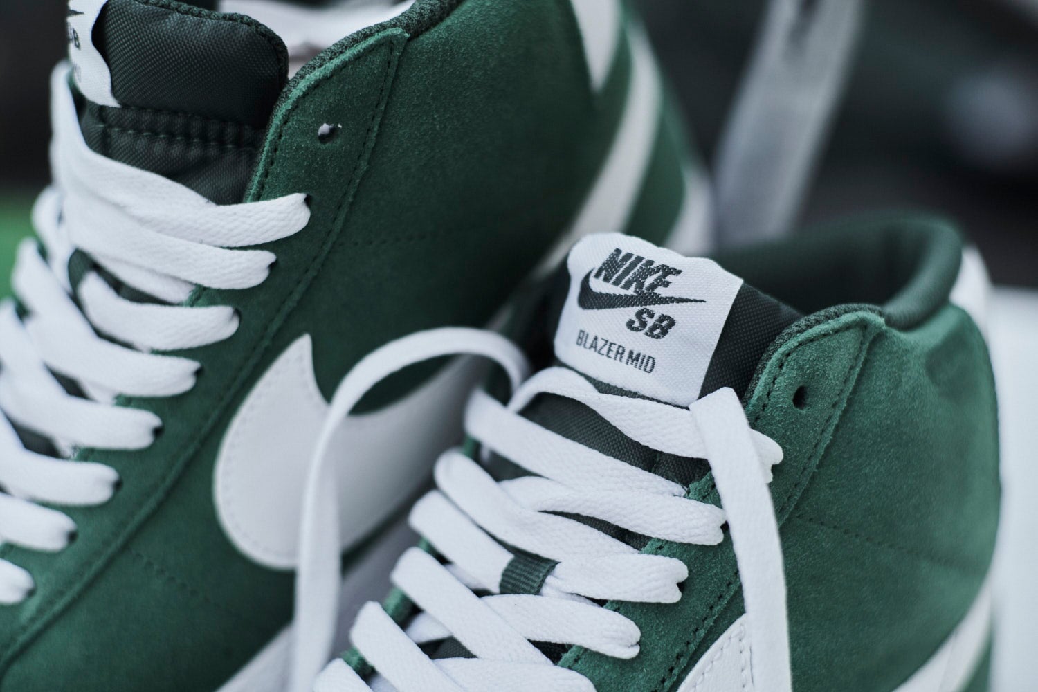 Nike SB Zoom Blazer Mid Skate Schuhe Herren Skate-Sneakers Nike Skateboarding