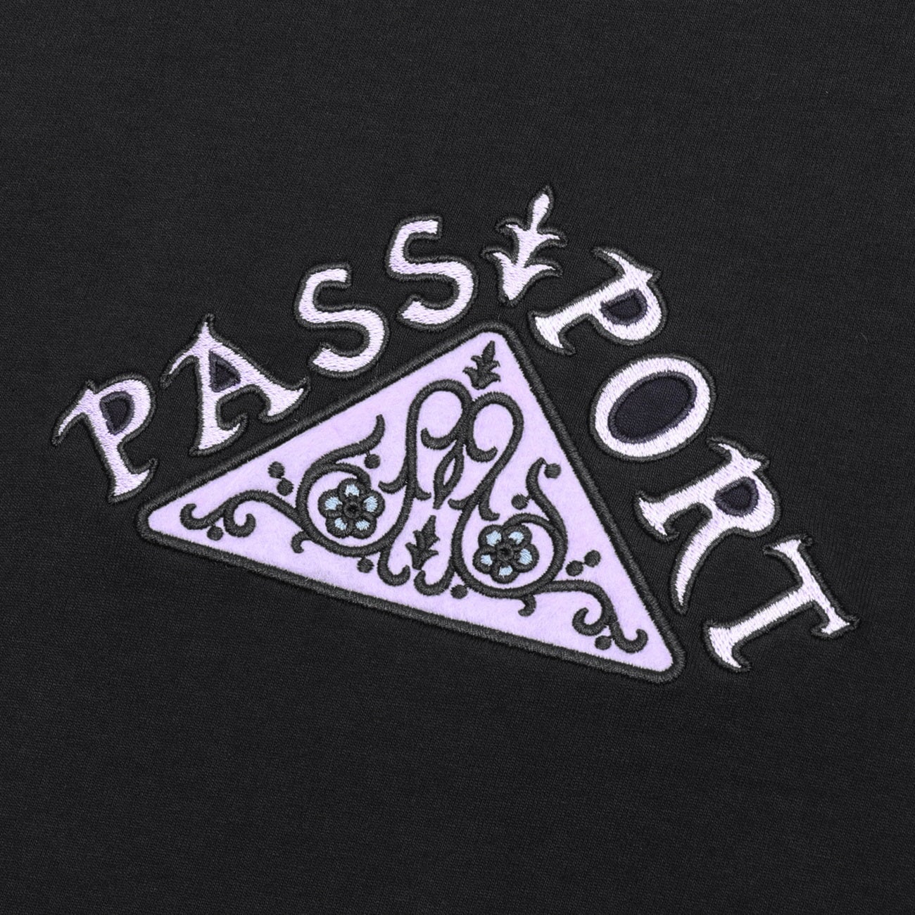 Pass~Port Manuscript T-Shirt Herren T-Shirt Passport Skateboards