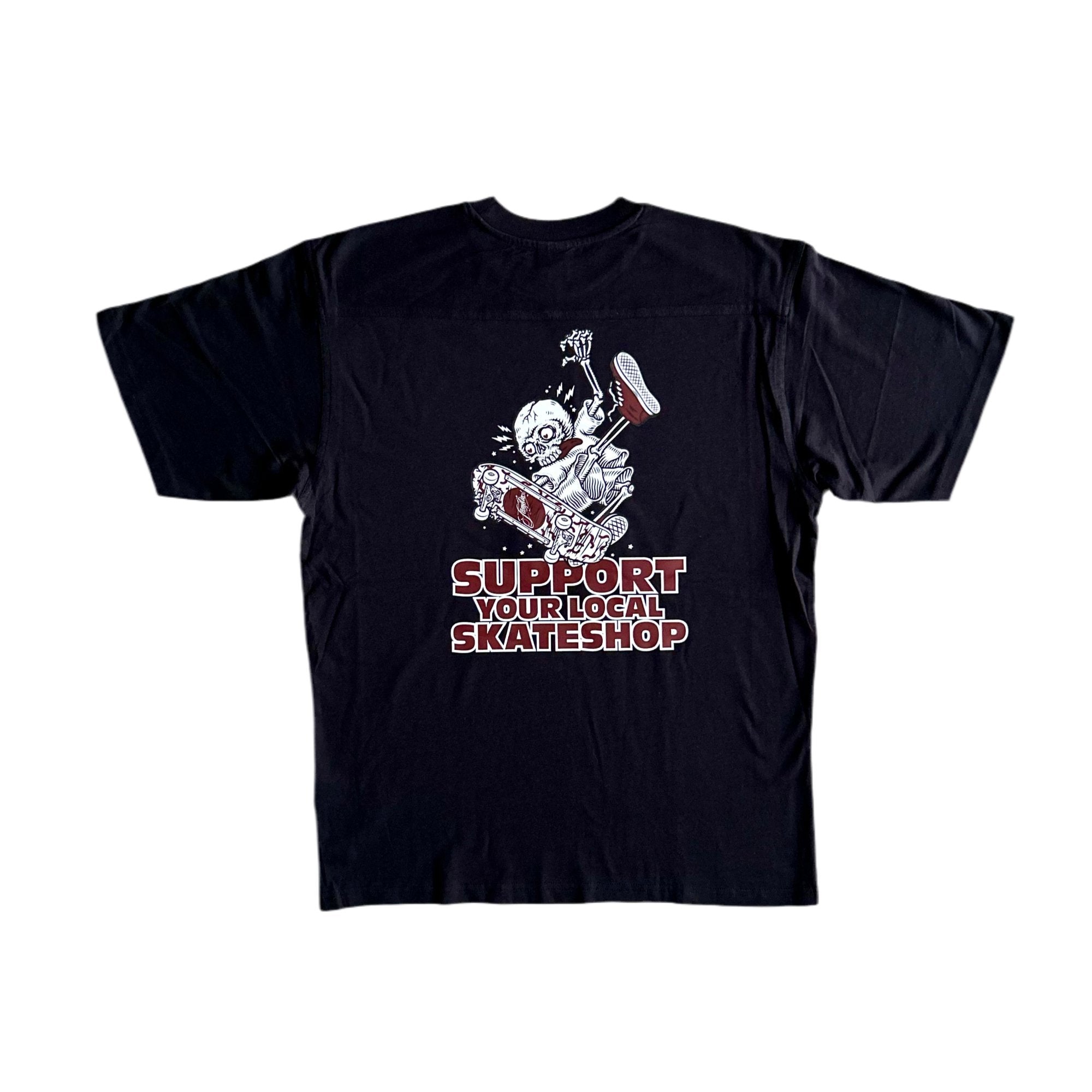 Stil-Laden "Skateshop Day" by Todd Bratrud T-Shirt Herren T-Shirt Stil-Laden