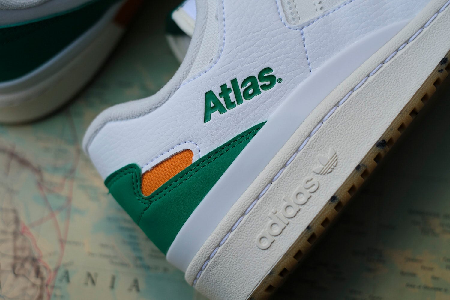 Adidas Atlas Forum ADV - White-Green-Orange Sneaker adidas Skateboarding