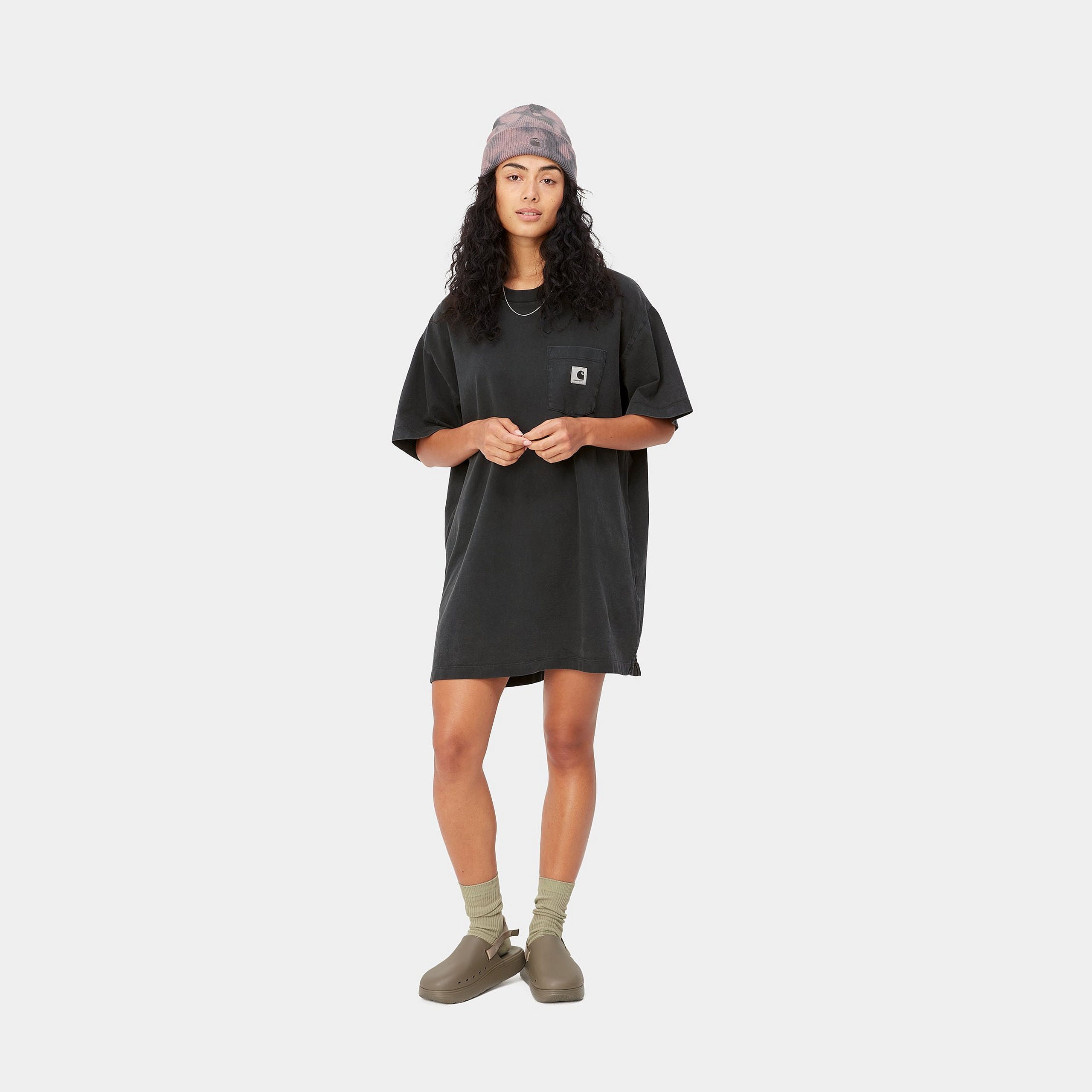 Carhartt WIP W' S-S Nelson Grand T-Shirt - Black (garment dyed) T-Shirt Carhartt WIP