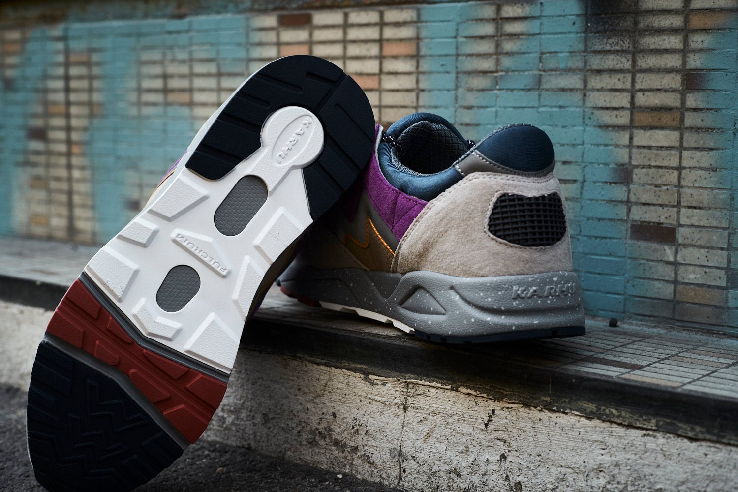 Karhu Aria 95 Schuhe Unisex Sneaker Karhu