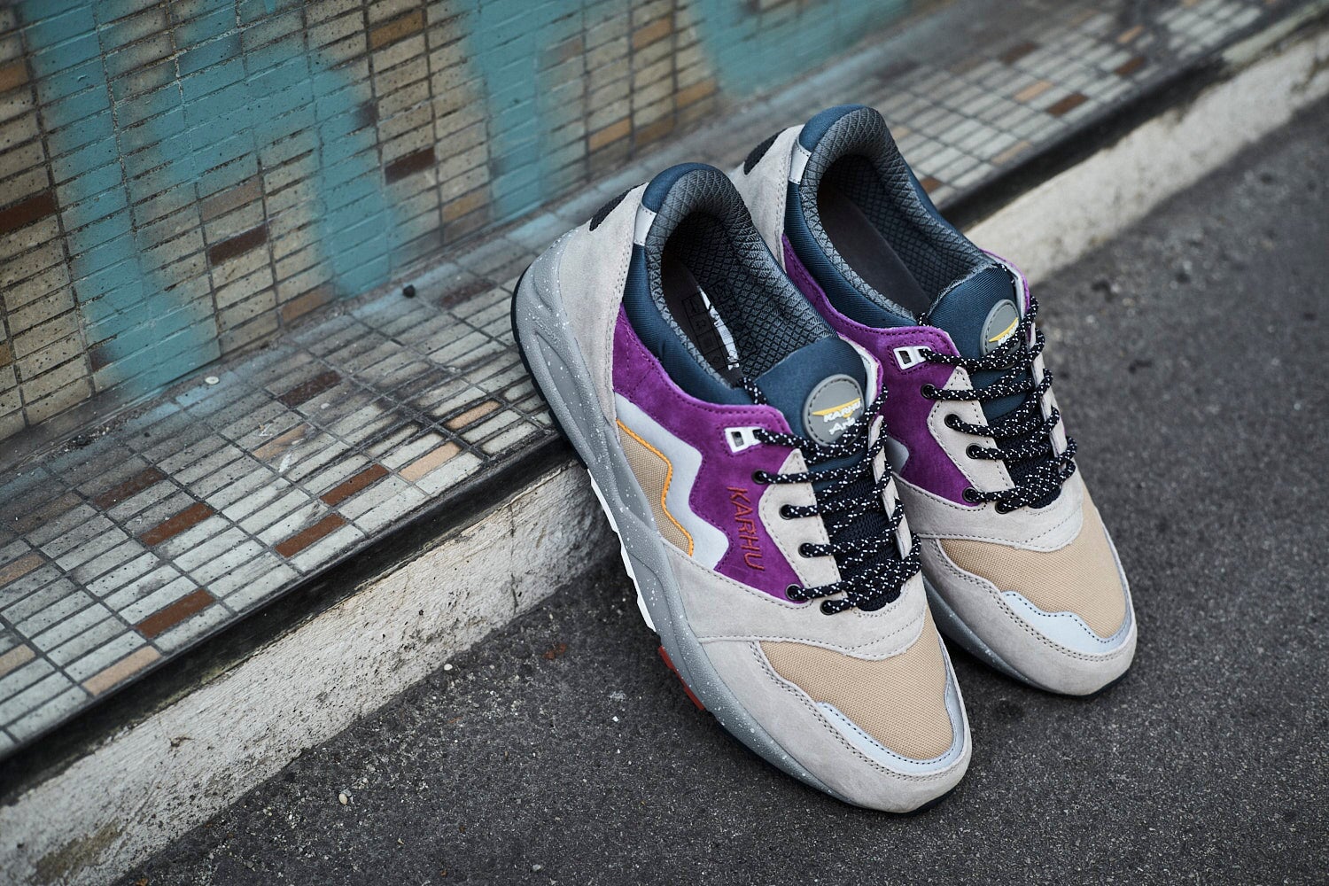 Karhu Aria 95 Schuhe Unisex Sneaker Karhu