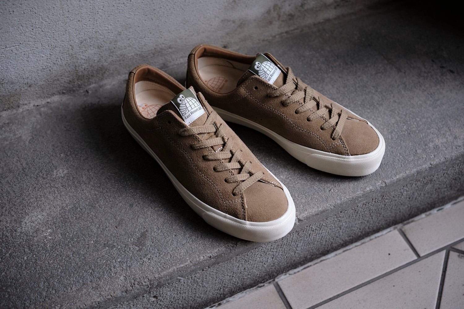 Last Resort Footwear VM001 Suede Lo - Sand-White Sneaker Last Resort AB