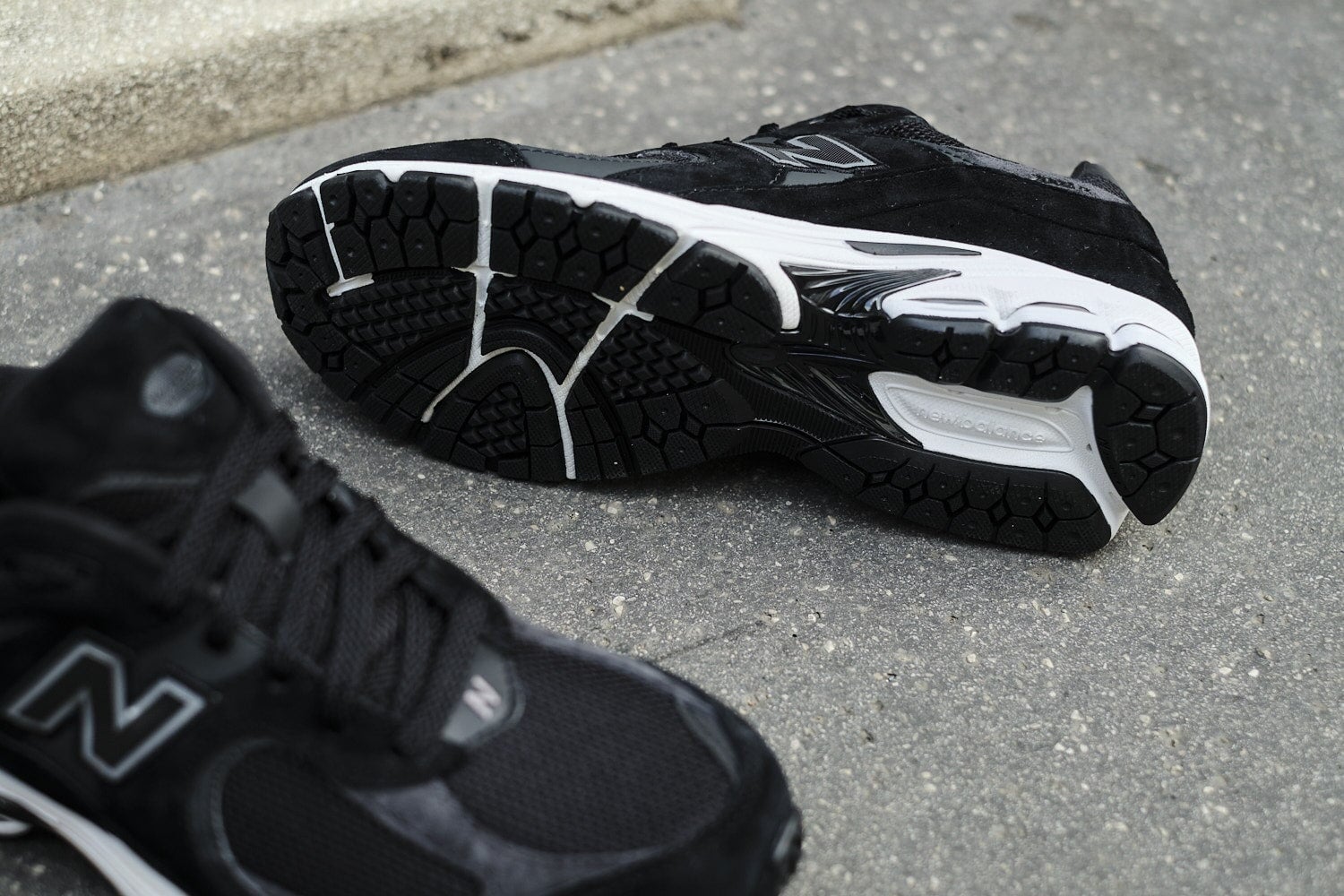 New Balance M2002RBK Herren Sneakers Sneaker New Balance