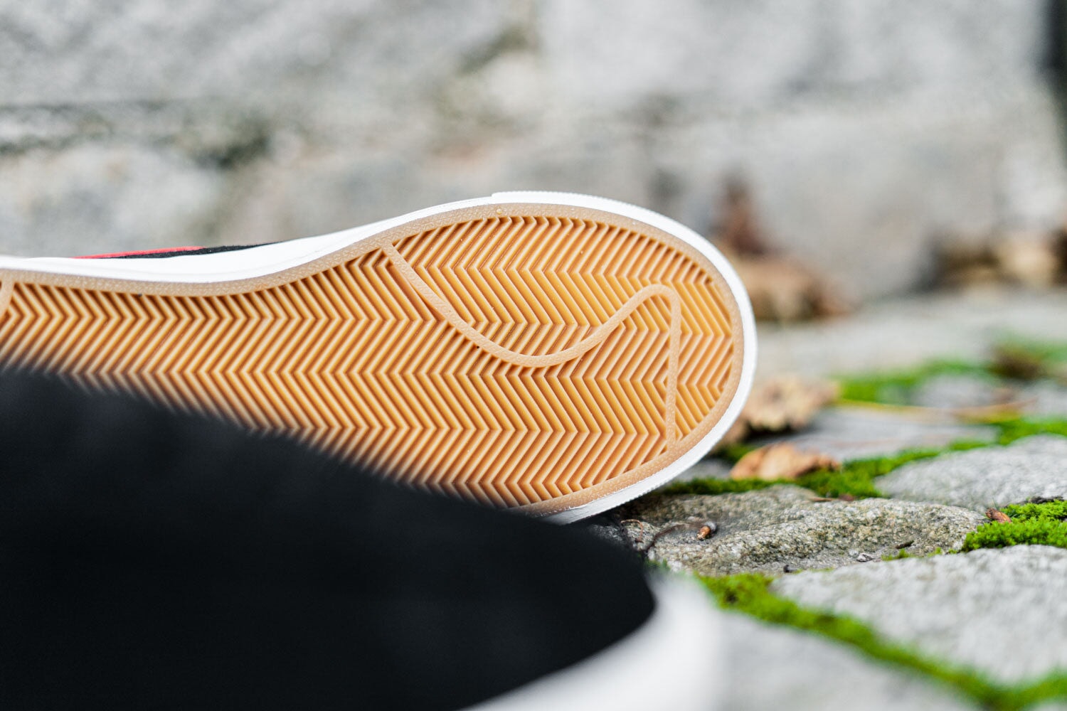 Nike SB Blazer Low GT - Black-University Red Sneaker Nike Skateboarding