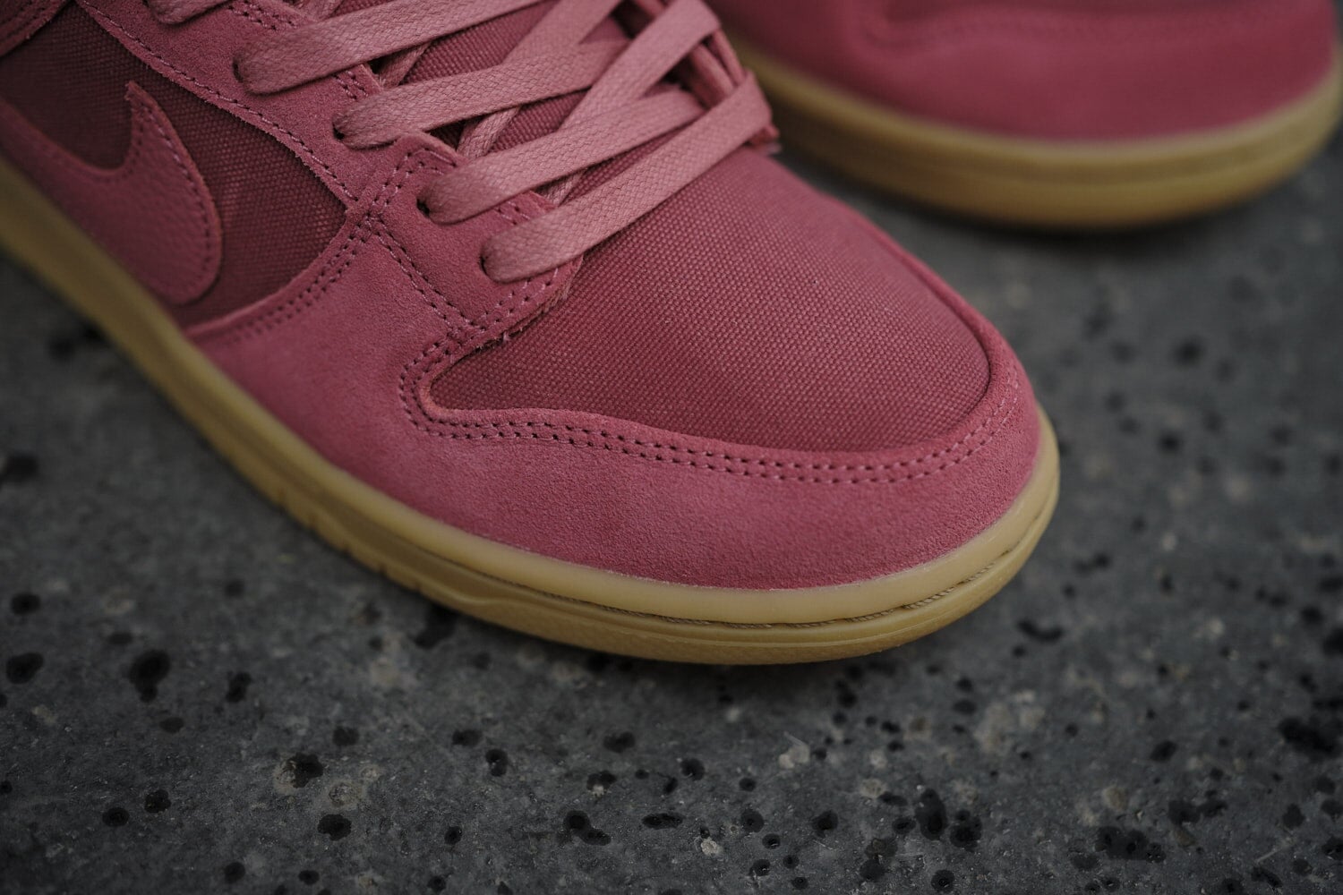 Nike SB Dunk Low Pro Premium Adobe Sneakers Sneaker Nike Skateboarding