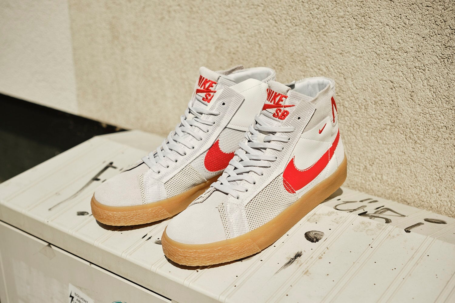 Nike SB Zoom Blazer Mid Premium Herren Skateschuh Sneaker Nike Skateboarding