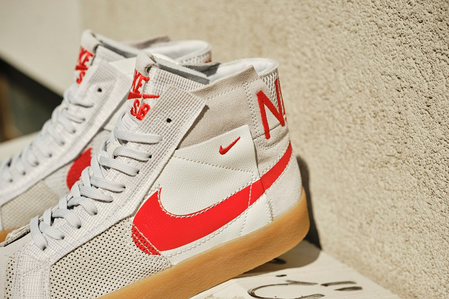 Nike SB Zoom Blazer Mid Premium Herren Skateschuh Sneaker Nike Skateboarding