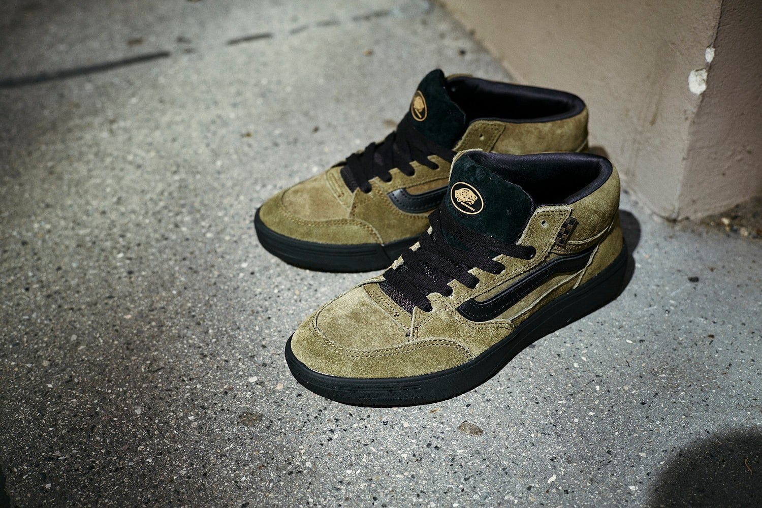 Vans Skate Zahba Mid x Beatrice Domondo Damen Skate Schuhe Sneaker Vans