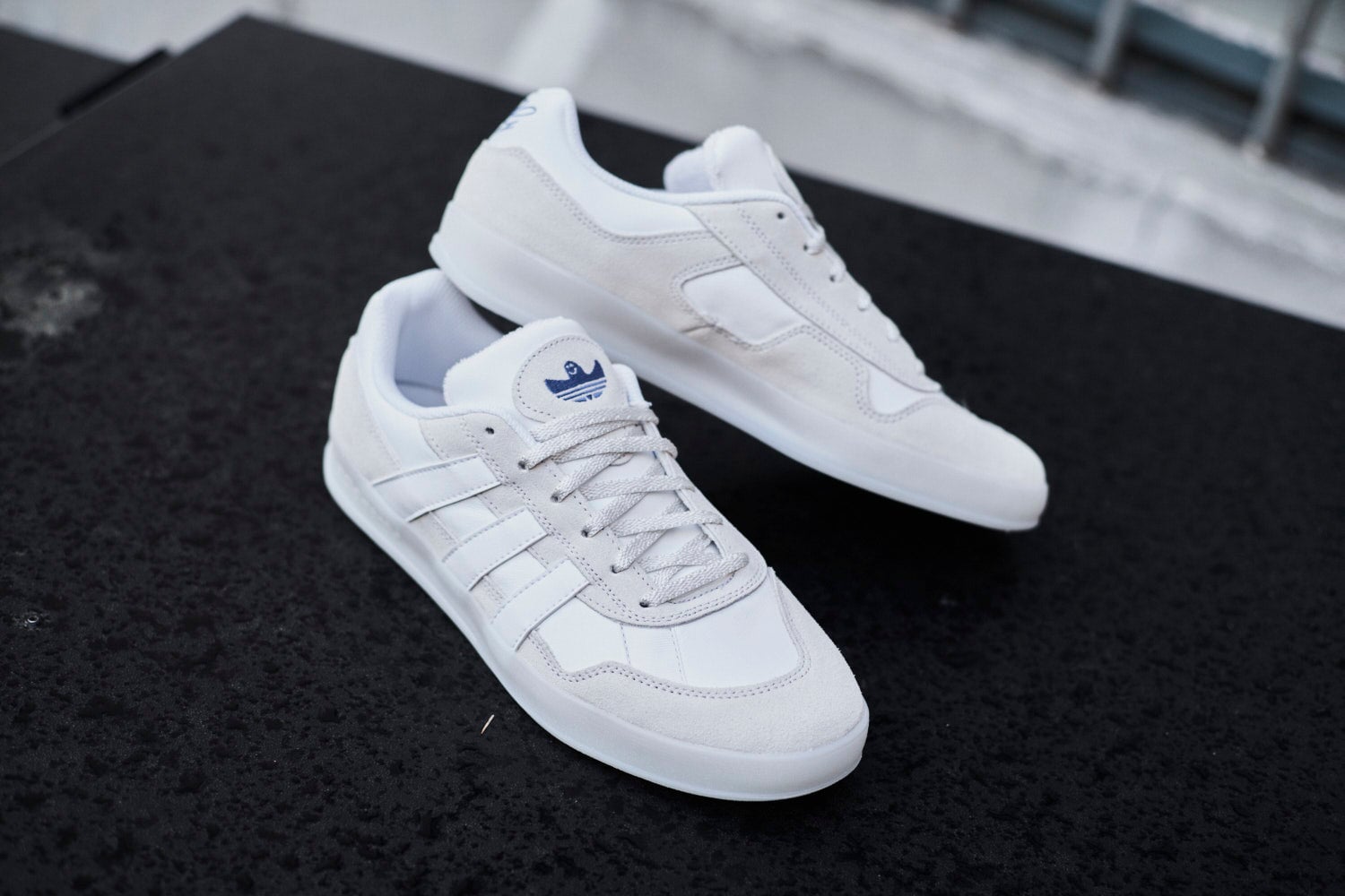 Adidas skate hot sale super sneaker