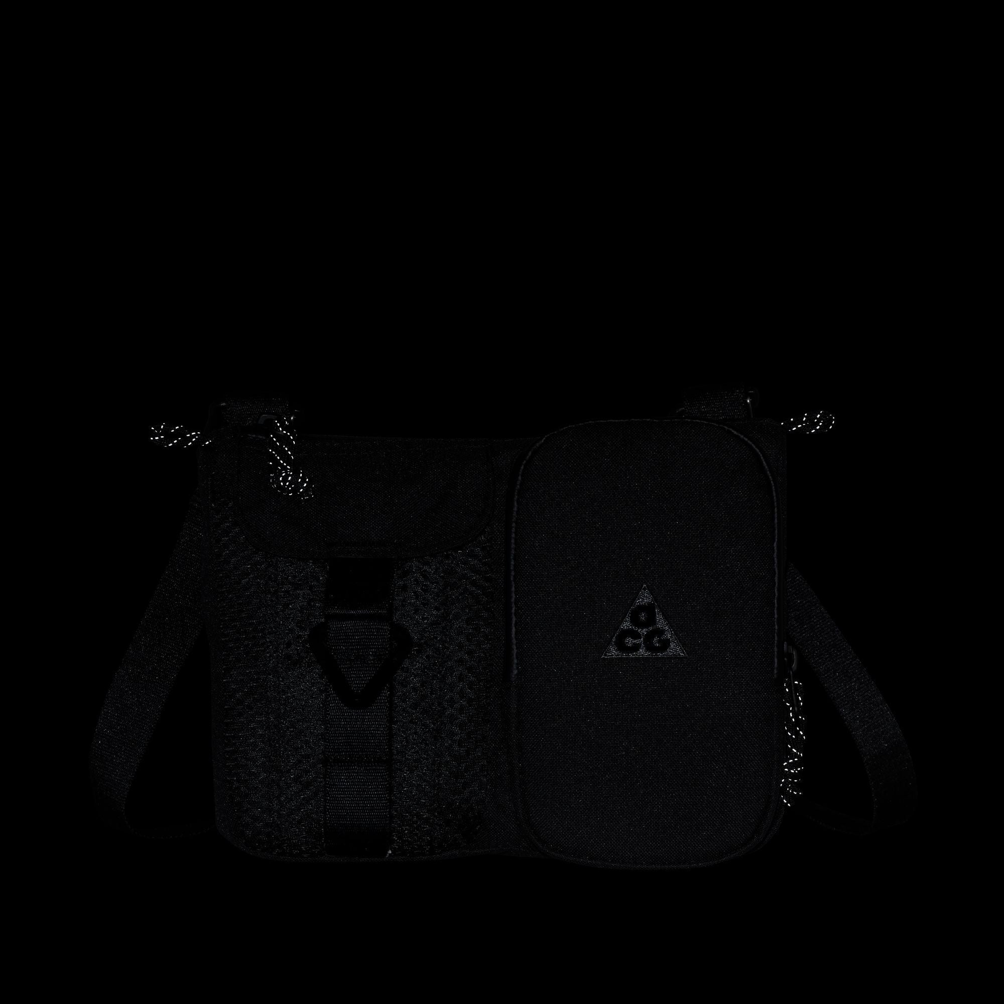 nike acg sling bag