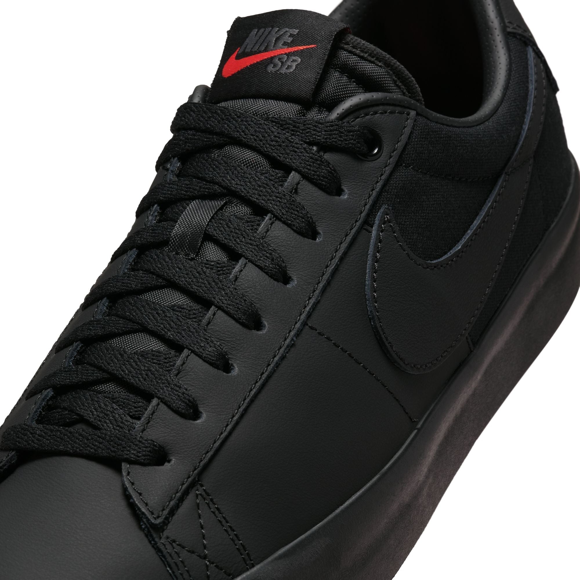 Nike SB Blazer Low GT ISO Skate Schuhe Herren Sneaker Nike Skateboarding 