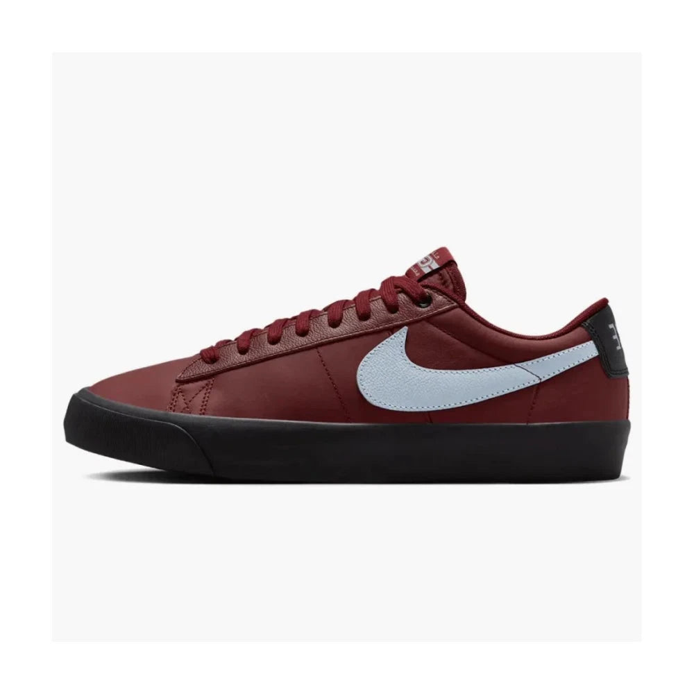 Nike SB Blazer Low Pro GT Skate Schuhe Unisex Skate-Sneakers Nike Skateboarding 