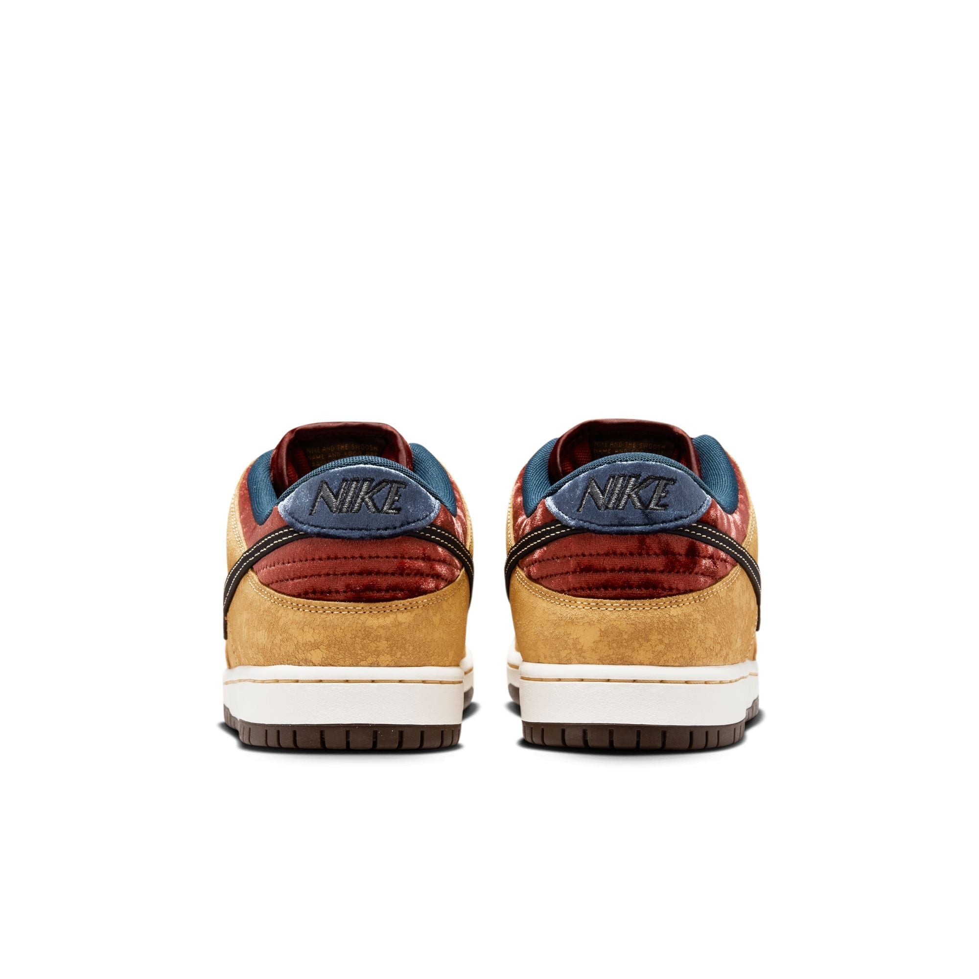 Nike SB Dunk Low City of Cinema Schuhe Skate-Sneakers Nike Skateboarding 