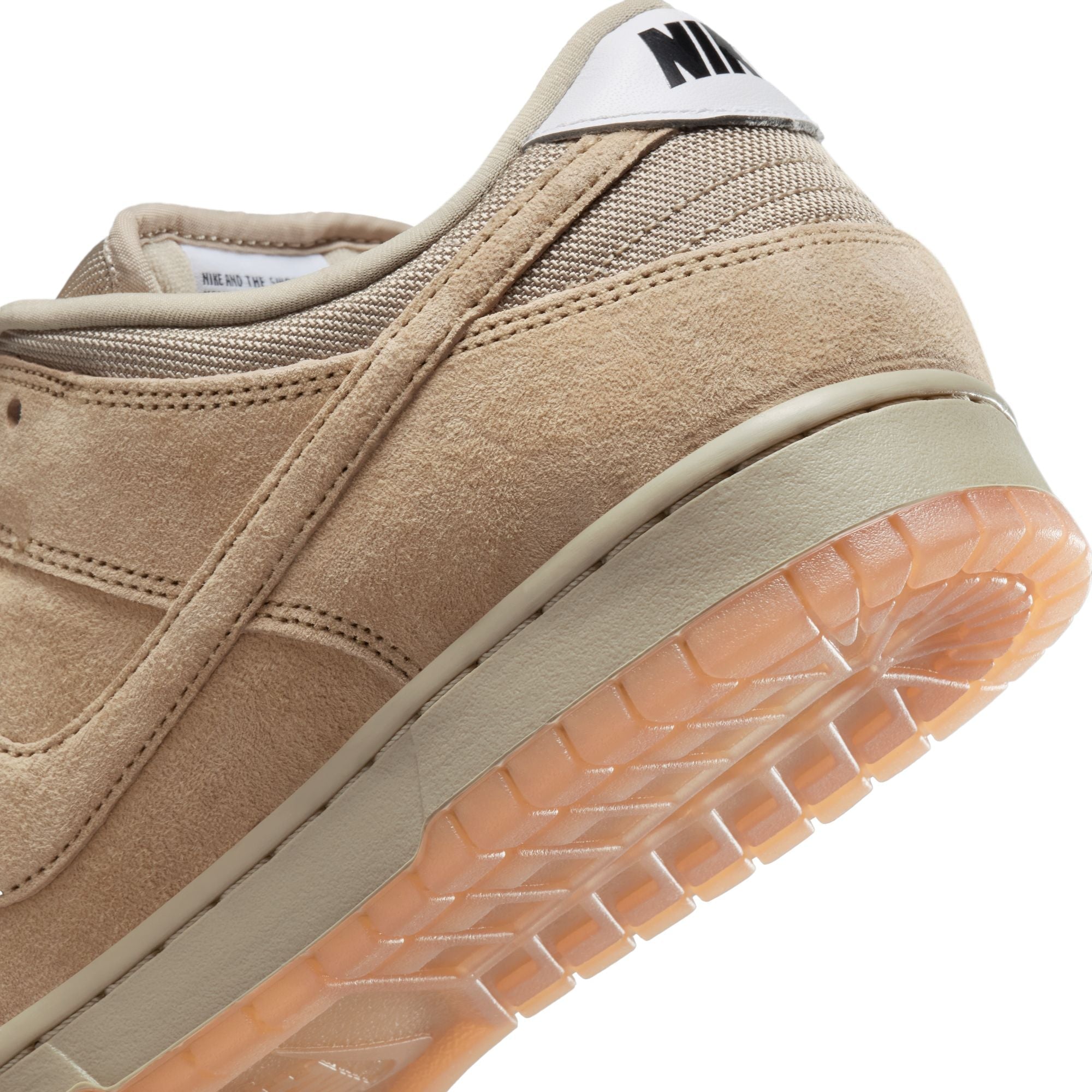 Nike SB Dunk Low Pro B Parachute Beige Skate Schuhe Skate-Sneakers Nike Skateboarding 