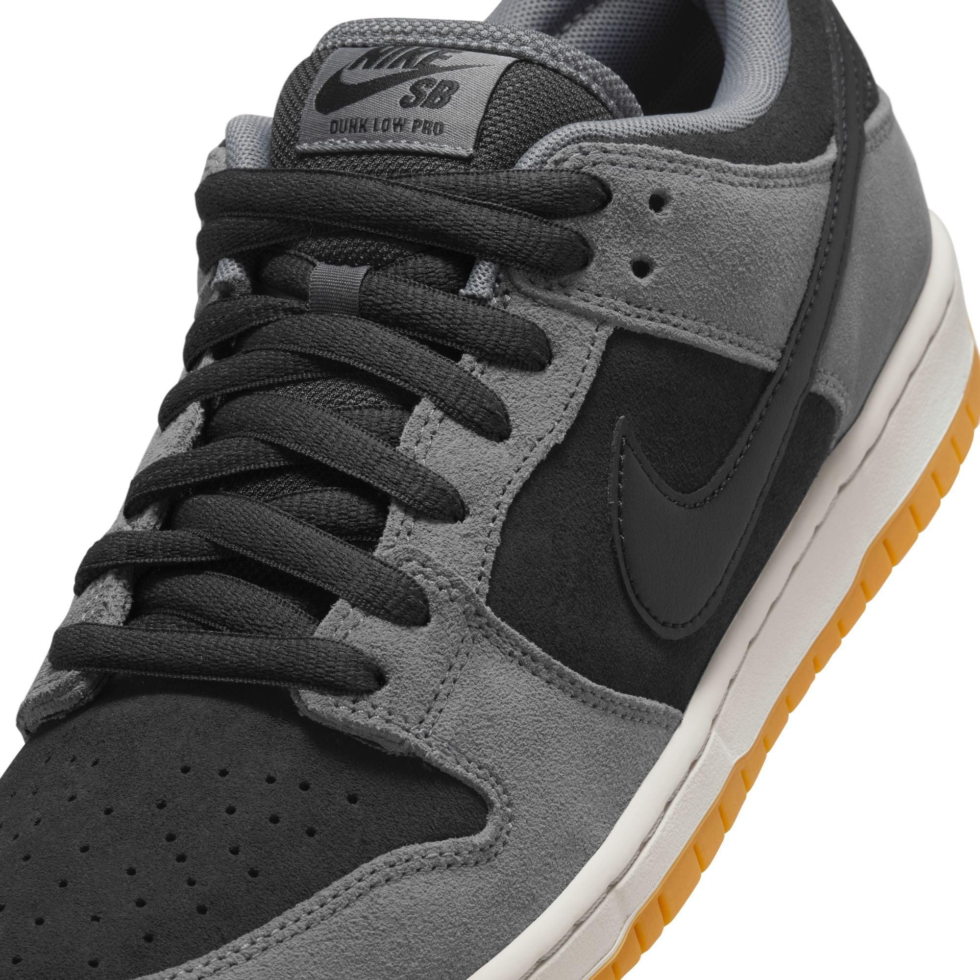 スケートボード SB Dunk Low Pro Black and Smoke Grey NIKE SB DUNK LOW PRO 'Black and Smoke Grey' ｜ FLY