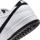 Nike SB Dunk Low White Black 2025 Skate Schuhe Skate-Sneakers Nike Skateboarding 