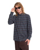Caden Plaid LS Raisin Bild 8
