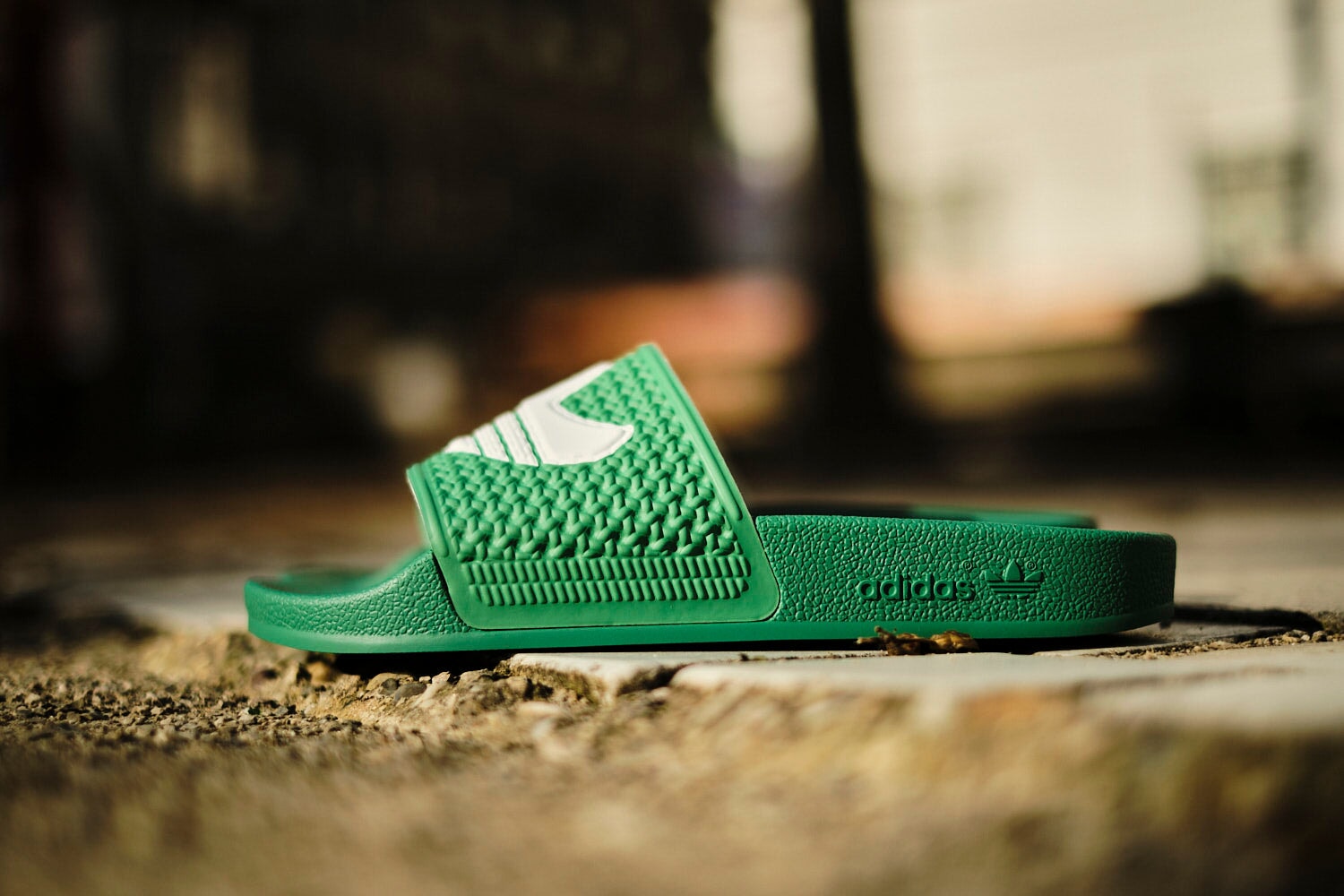 Adidas Shmoofoil Slide - Green-White-Green Sandalen adidas Skateboarding 