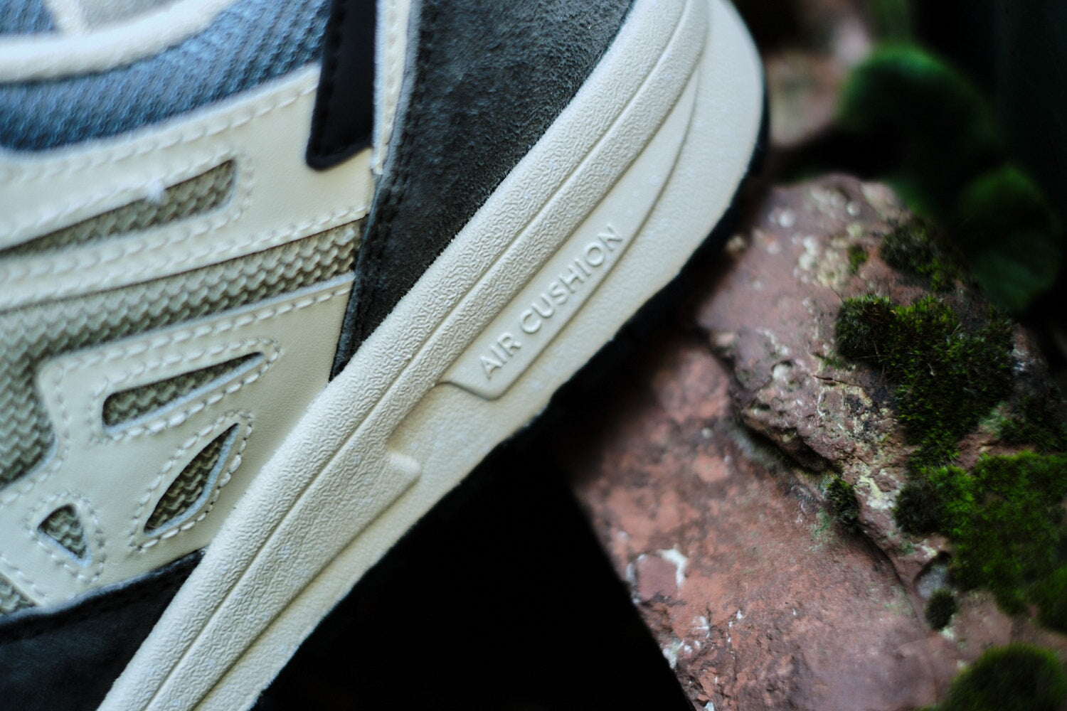 Karhu Legacy 96 MEN - Gunmetal-Abbey Stone Sneaker Karhu 