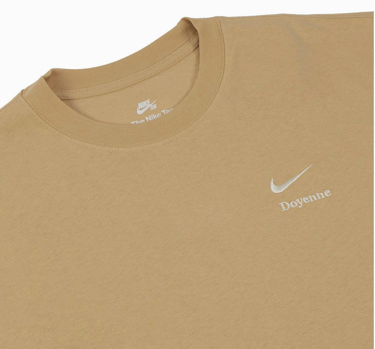 Nike SB x Doyenne T-Shirt - Sesame-Copy Nike Skateboarding 