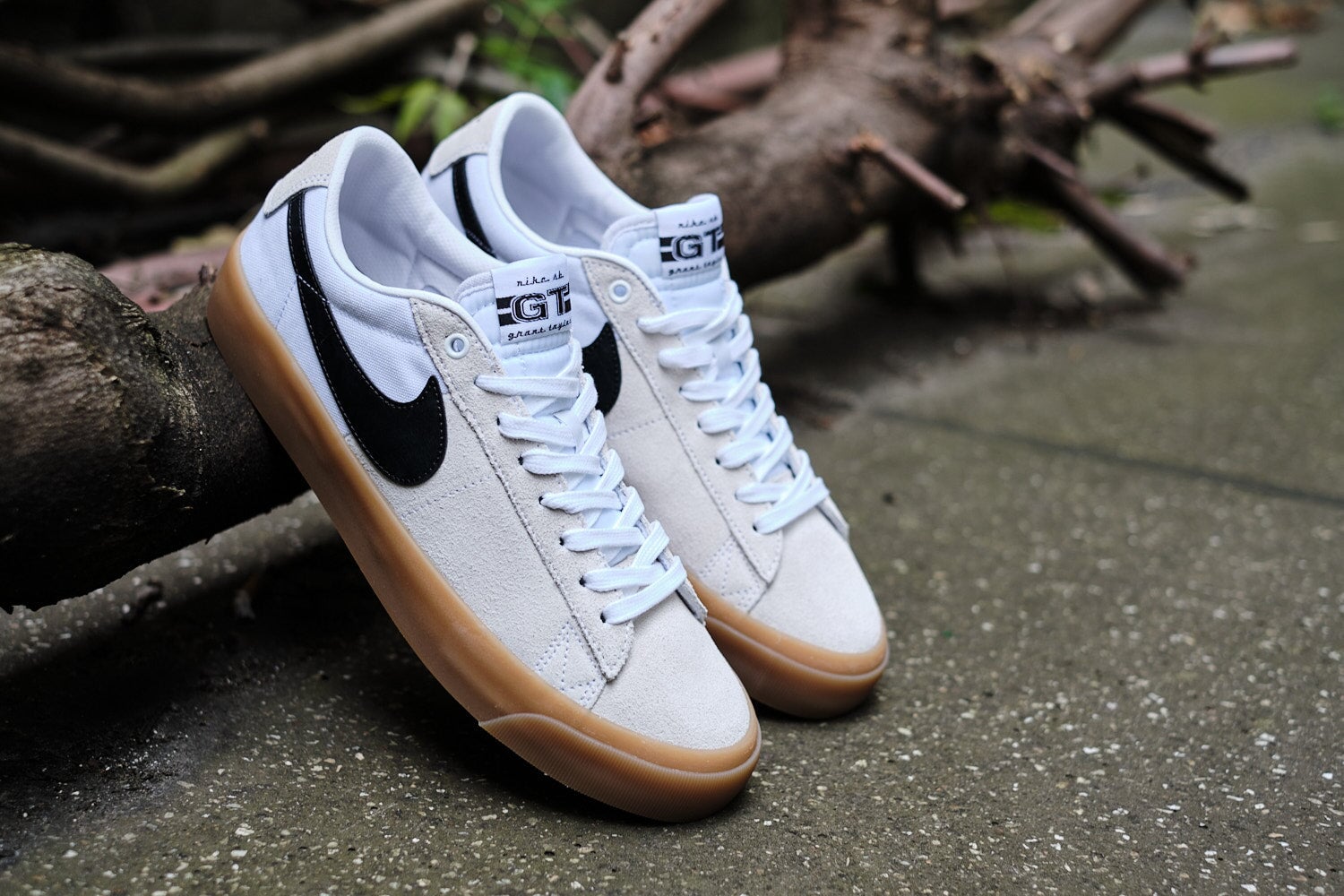 Nike sb zoom blazer low gt white Clearance