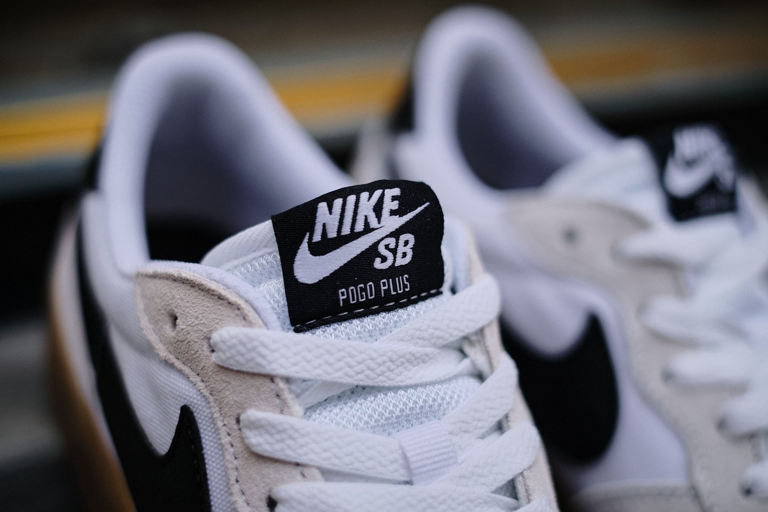 Nike SB Zoom Pogo Plus - White-Black-White Sneaker Nike Skateboarding 