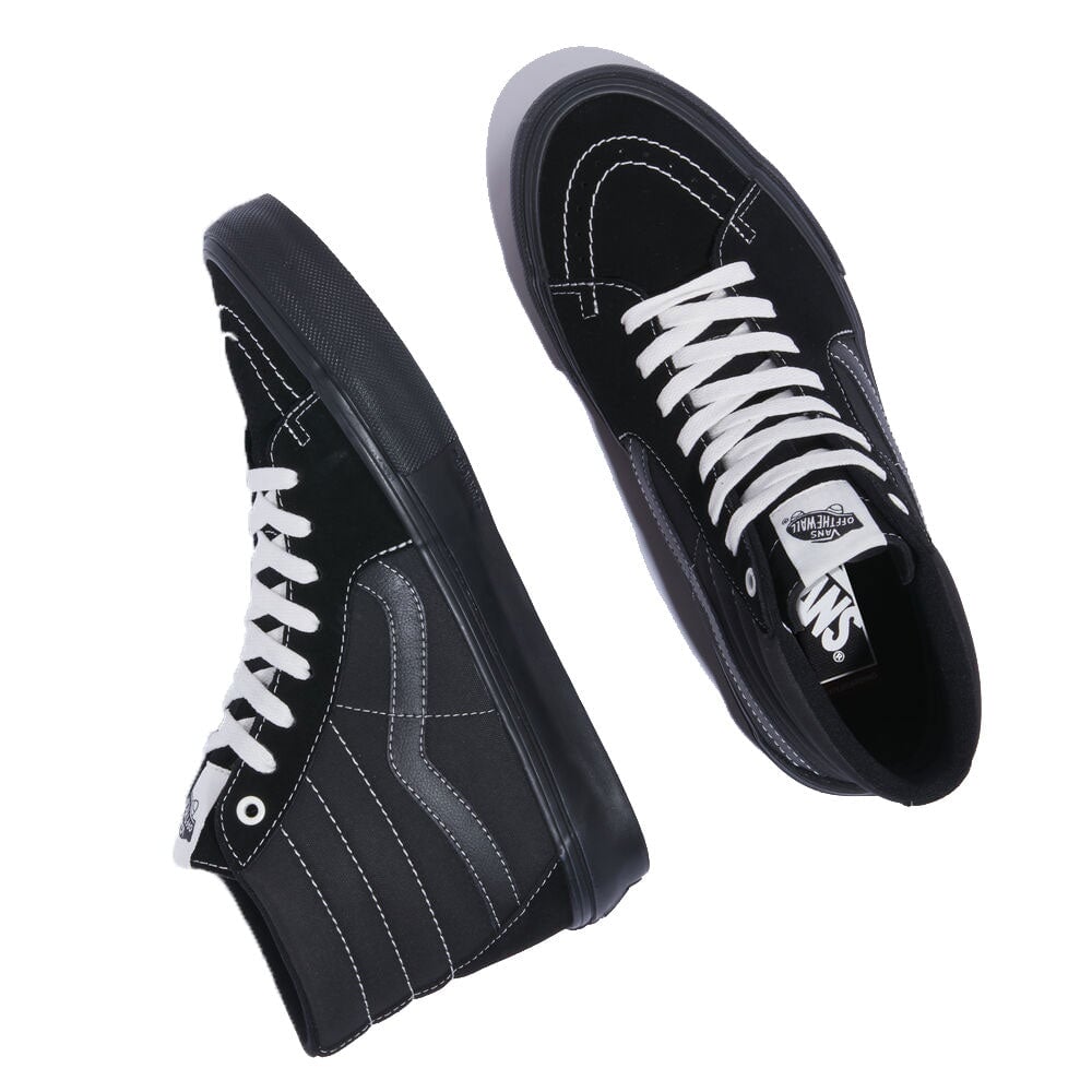 Vans Sk8-HI Pro Classic - All Black Sneaker Vans 